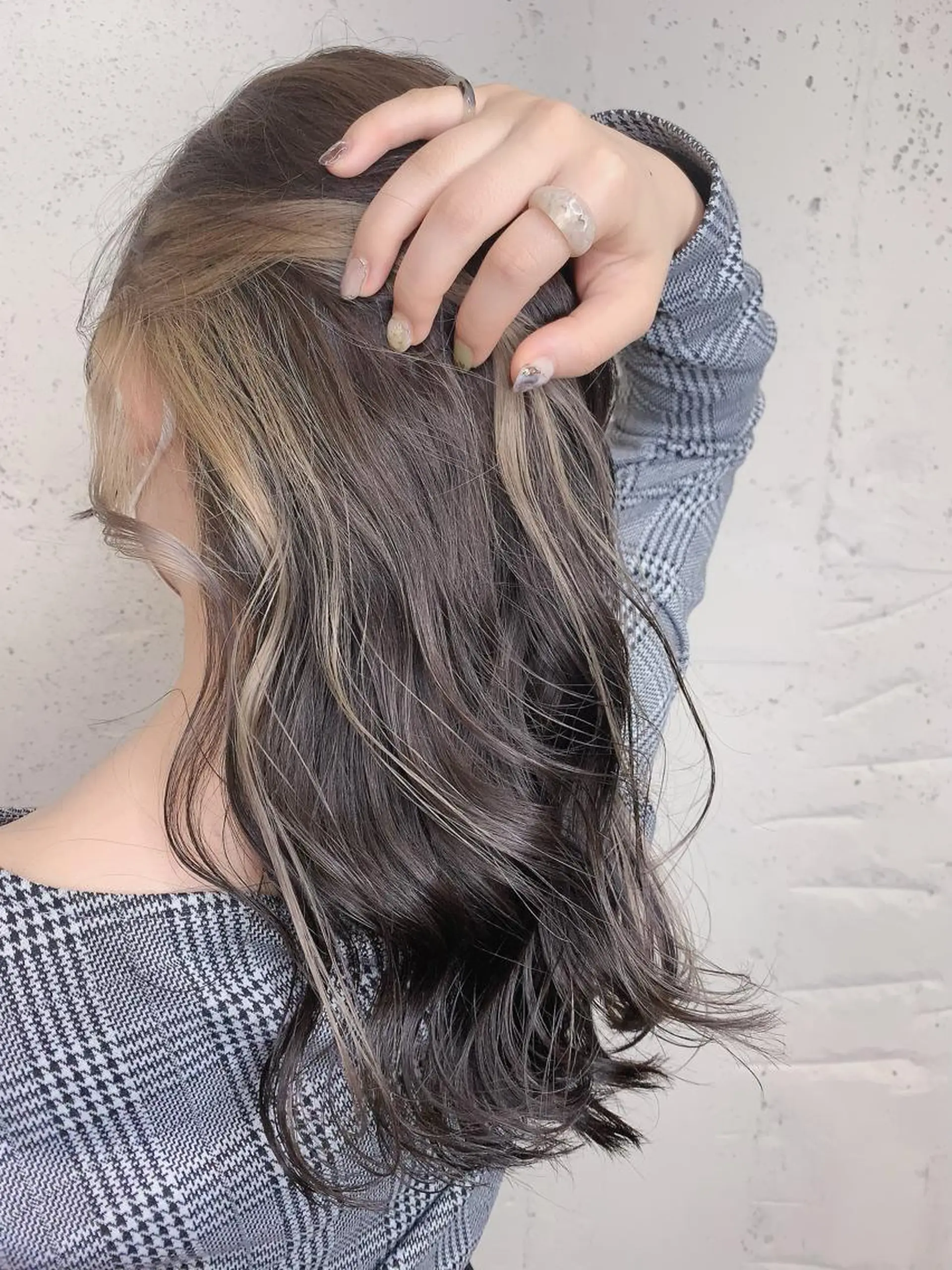 ロング カラー ヘアカラー 透明感ハイトーン🦄 キラ🌈のヘアスタイル