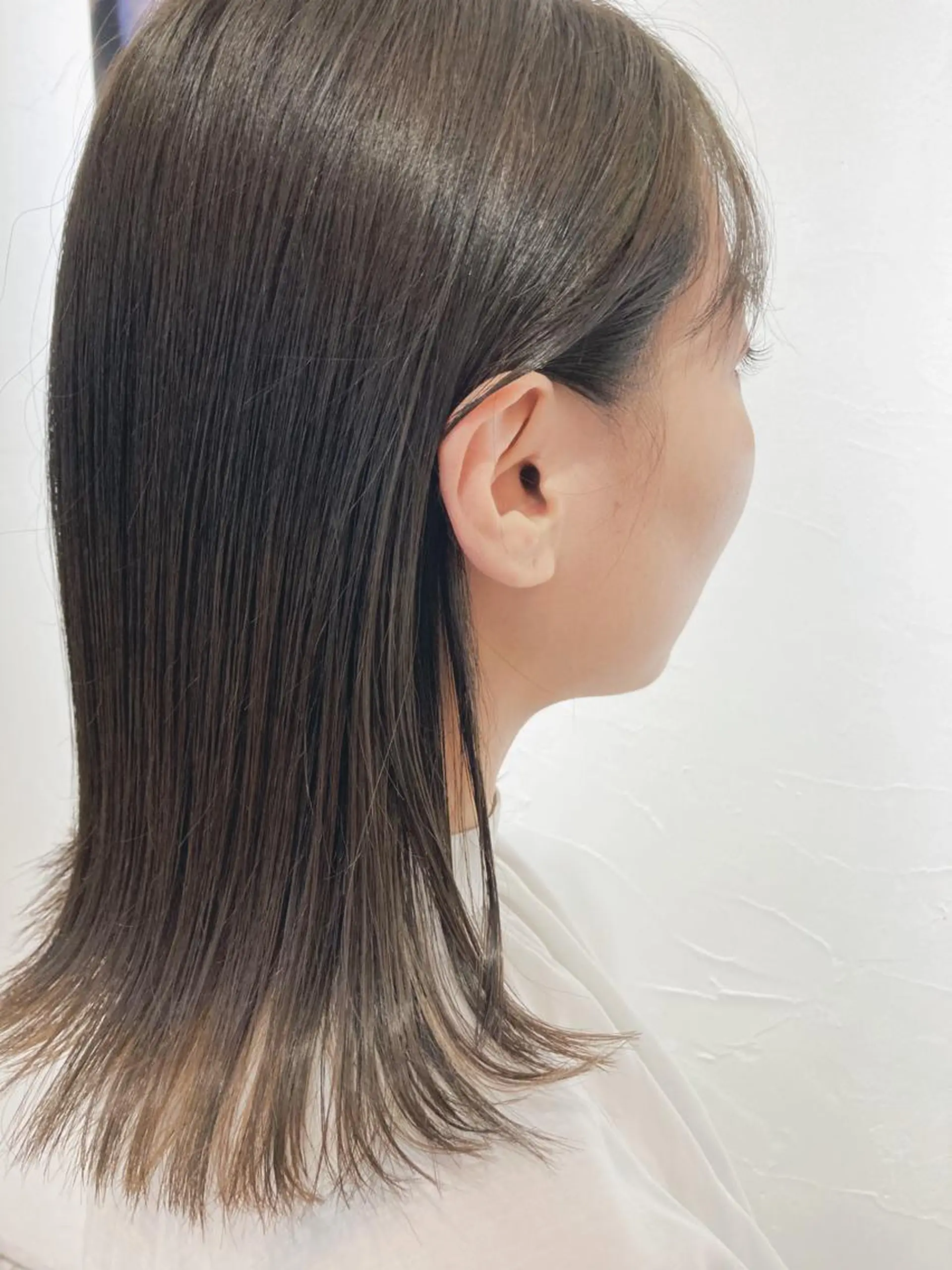 ミディアム 金田 夏野のヘアスタイル