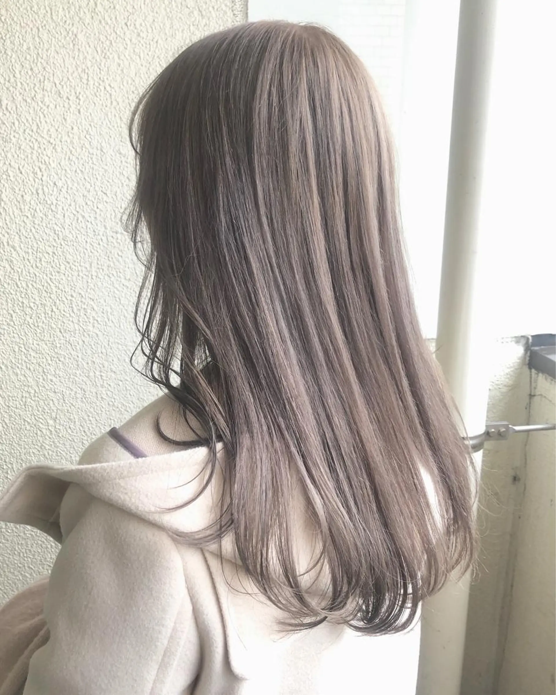 セミロング カラー パーマ ヘアアレンジ メンズ キッズ ネイル マツエク・マツパ メンズブリーチ メンズハイトーン ベージュカラー ブリーチ 透明感カラー 🌈デザインヘア職人 Kaede🌈のヘアスタイル