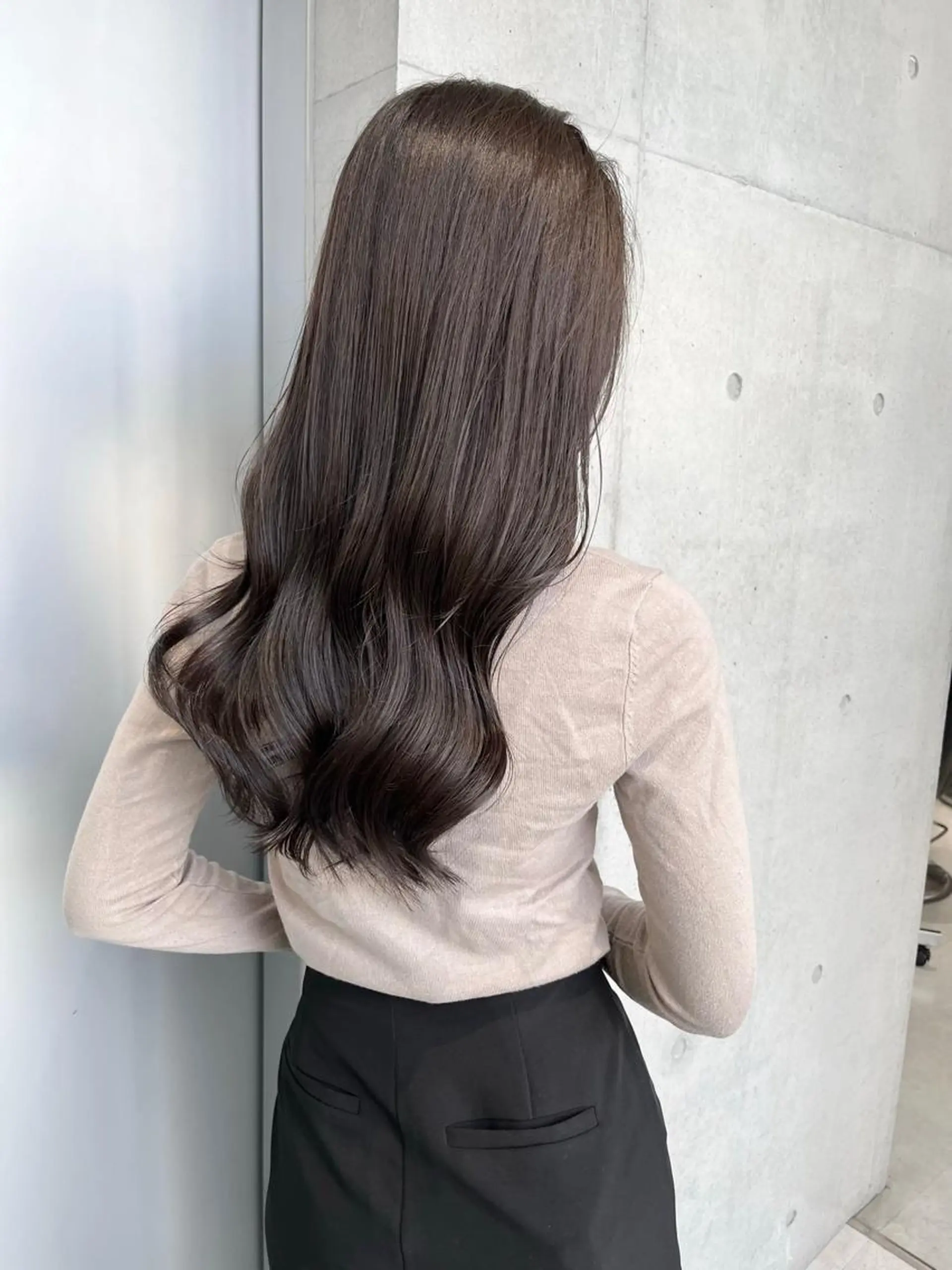 ロング カラー パーマ ヘアアレンジ カット トリートメント 透明感/オリーブ/ グレージュ/YUKAのヘアスタイル