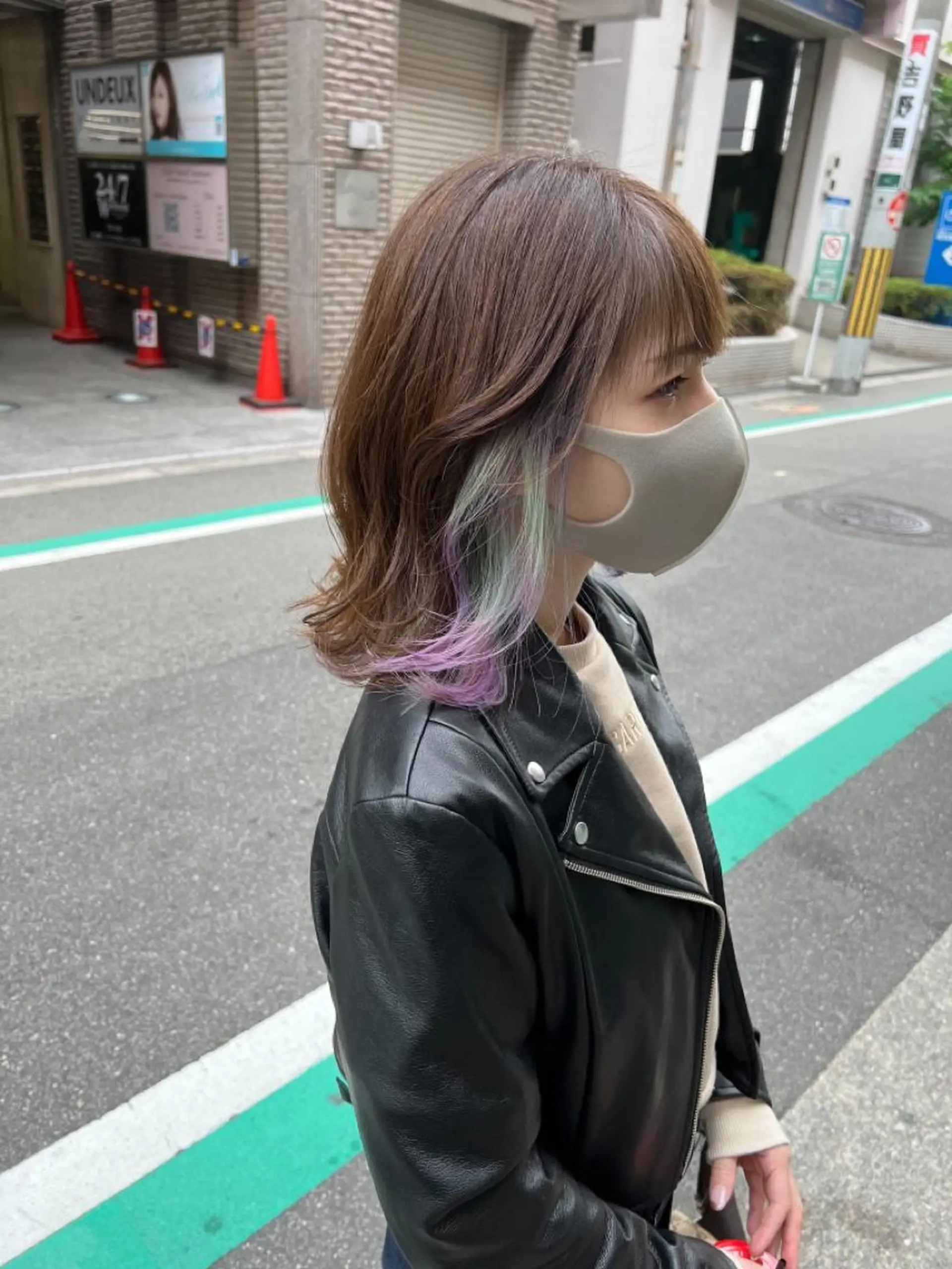 ミディアム カラー リルウヘアー 天王寺のヘアスタイル