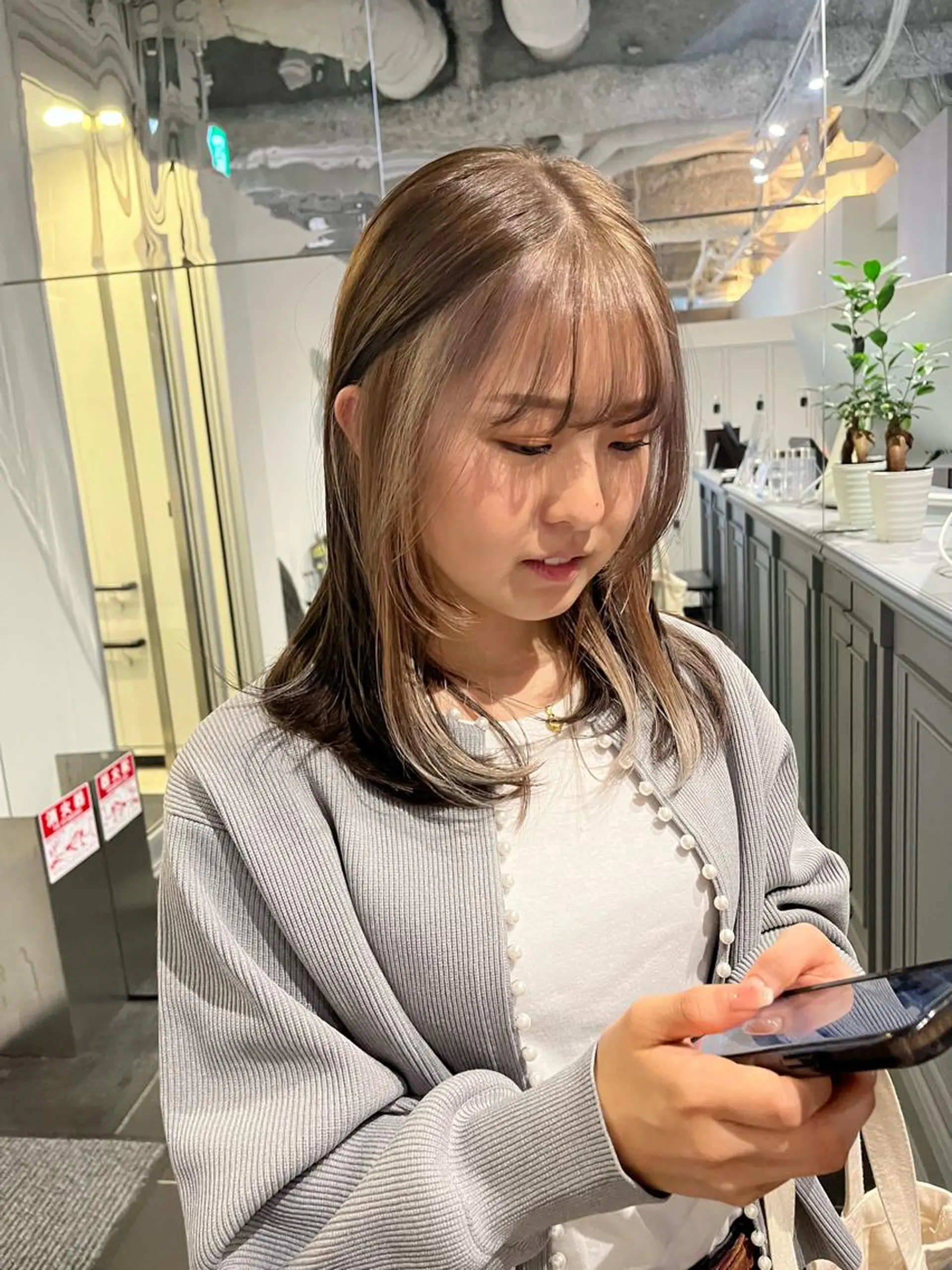 セミロング カラー ミストバング ベージュカラー ダブルカラー  フェイスフレーミング ハイトーンカラー カット ヘアカラー ショート/パーマ/ カラー/FUKOのヘアスタイル