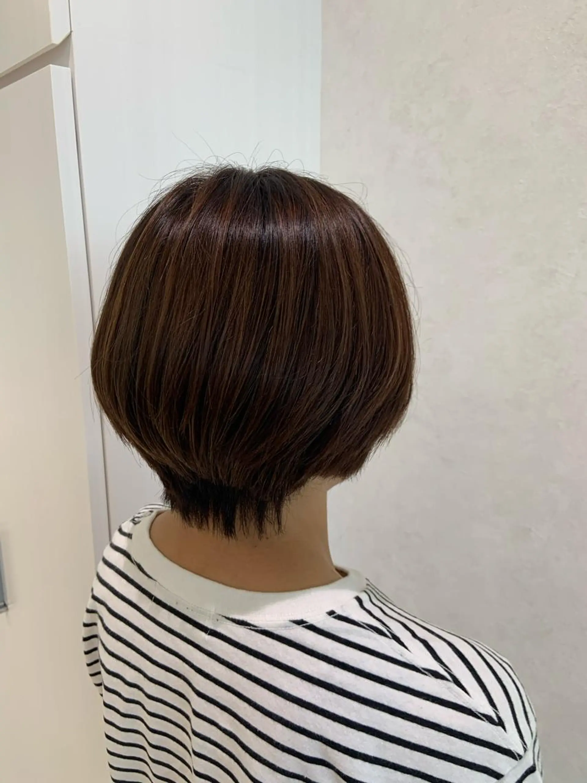 ショート カラー パーマ ヘアアレンジ ハイトーンカラー🤍 山下 優華のヘアスタイル