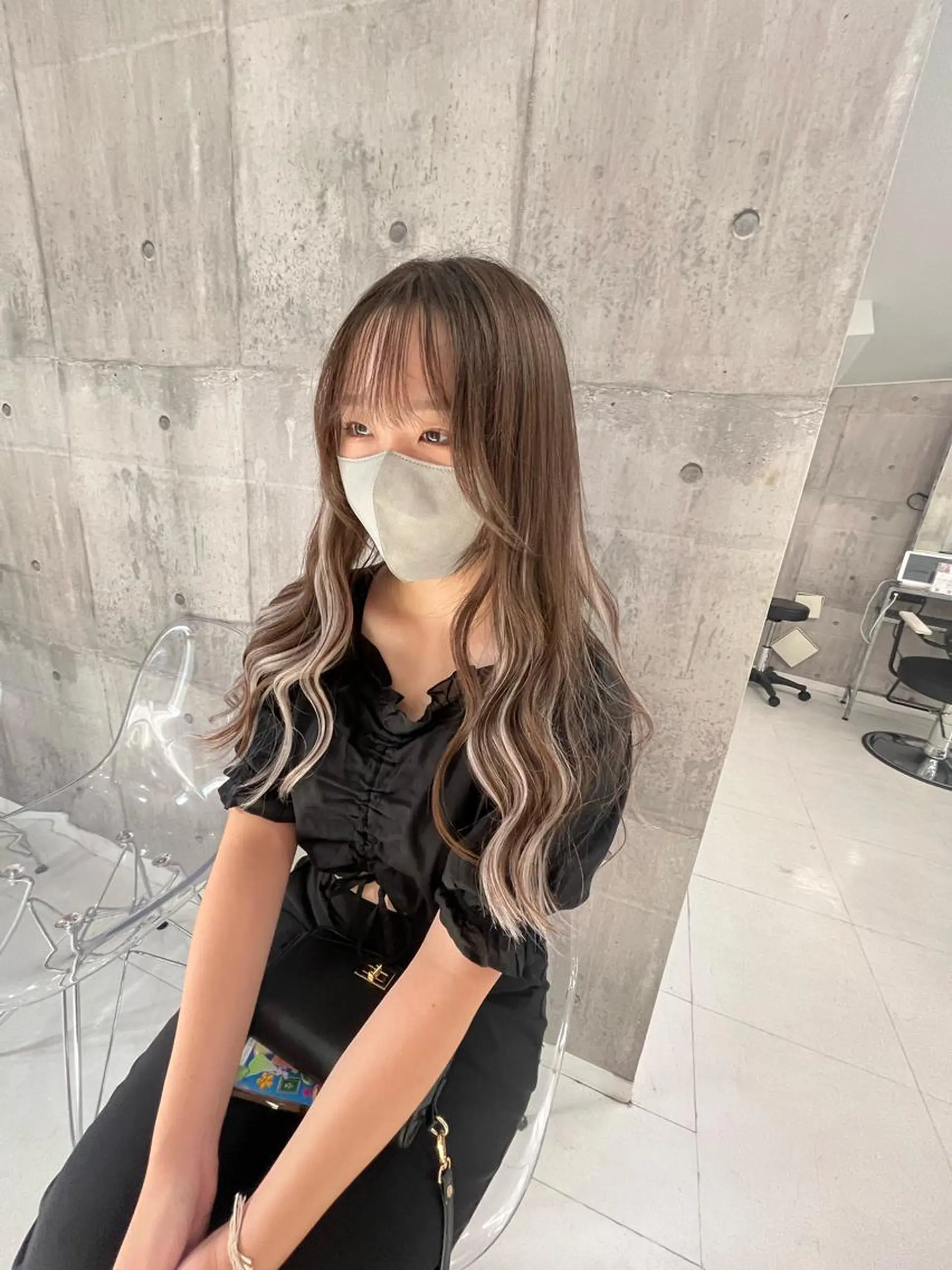 ロング ヘアアレンジ アッシュ アッシュグレー アッシュグレージュ ミストバング ピンクブラウン メンズ/似合わせ/骨 格矯正/真人のヘアスタイル