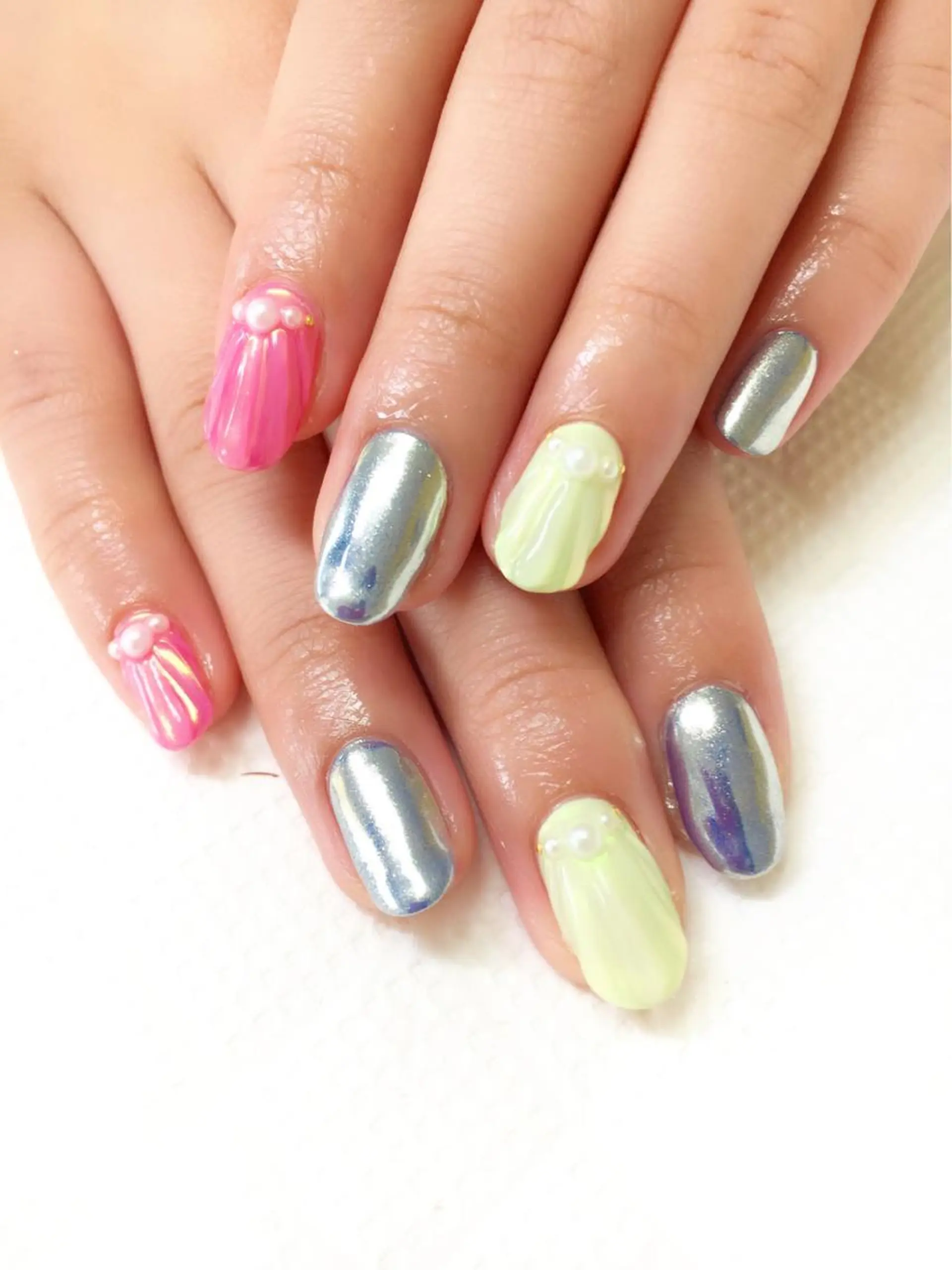 ネイル フットネイル ジェルネイル ミラーネイル パラジェル 夏ネイル clover nailのネイルデザイン