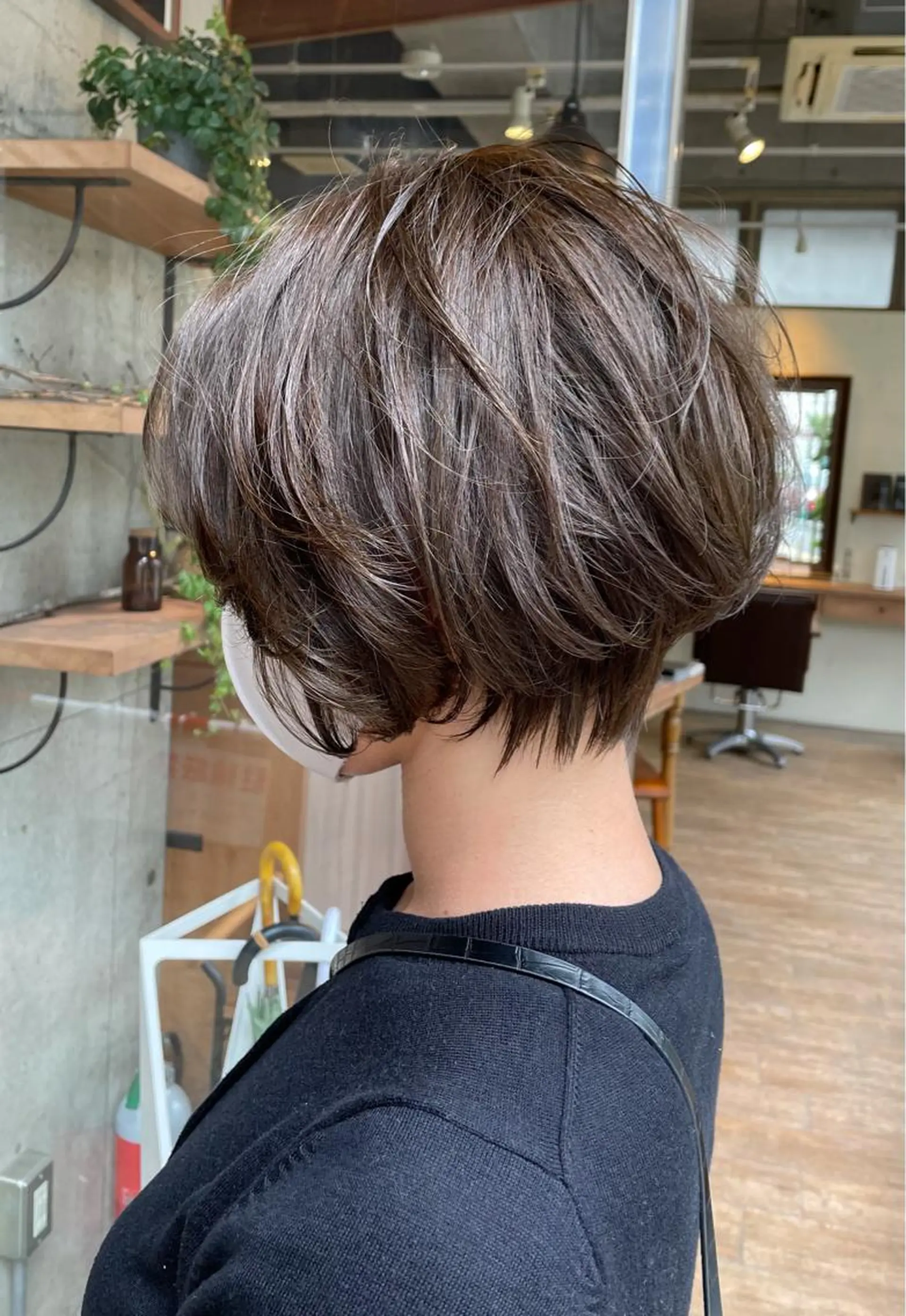 ショート カラー グレージュ くびれヘア ショートヘア OPShair　ANELLO所属・ショート/ボブ/ メンズ/縮毛矯正のヘアスタイル