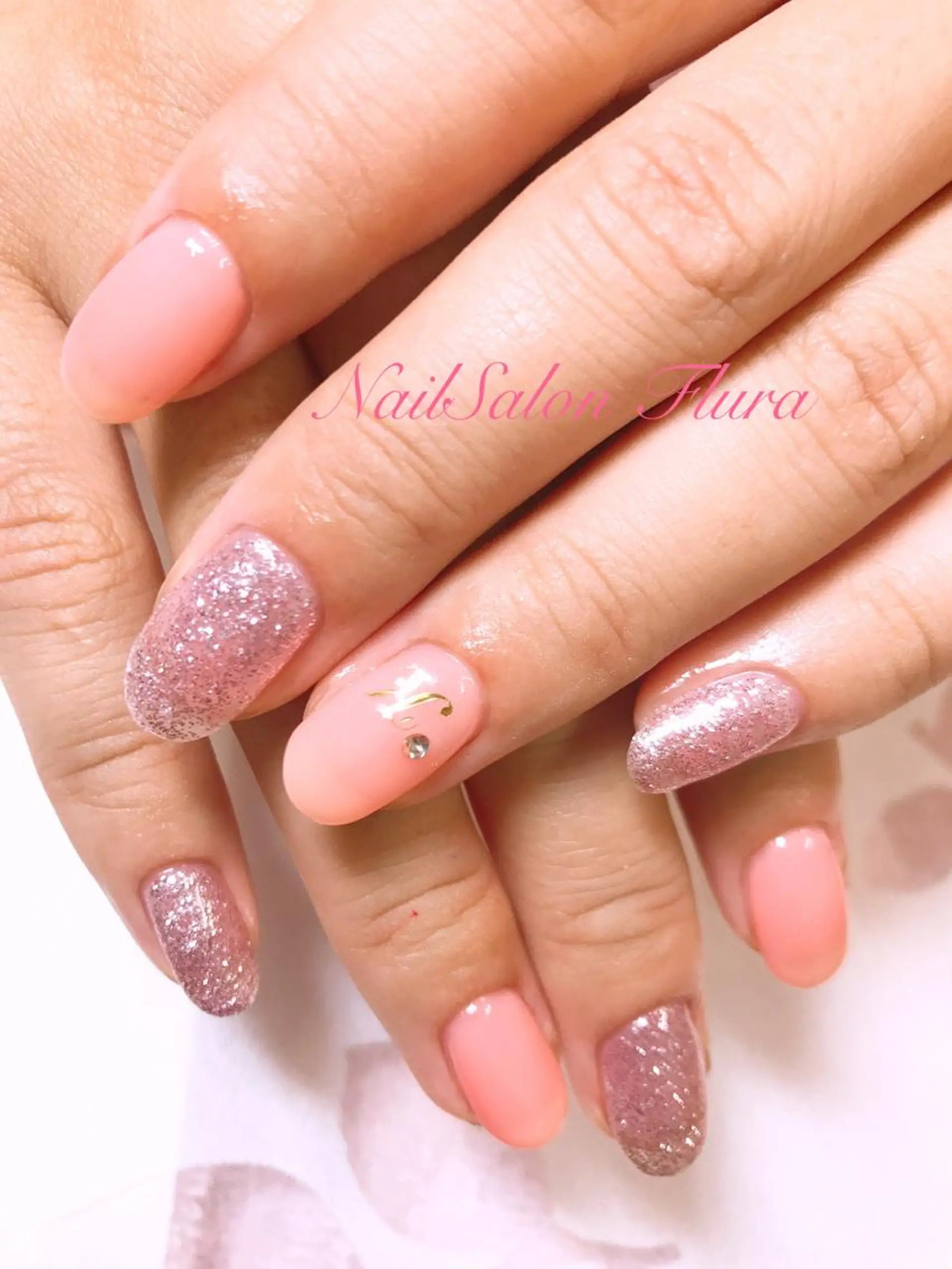 ネイル NailSalon Fluraのネイルデザイン