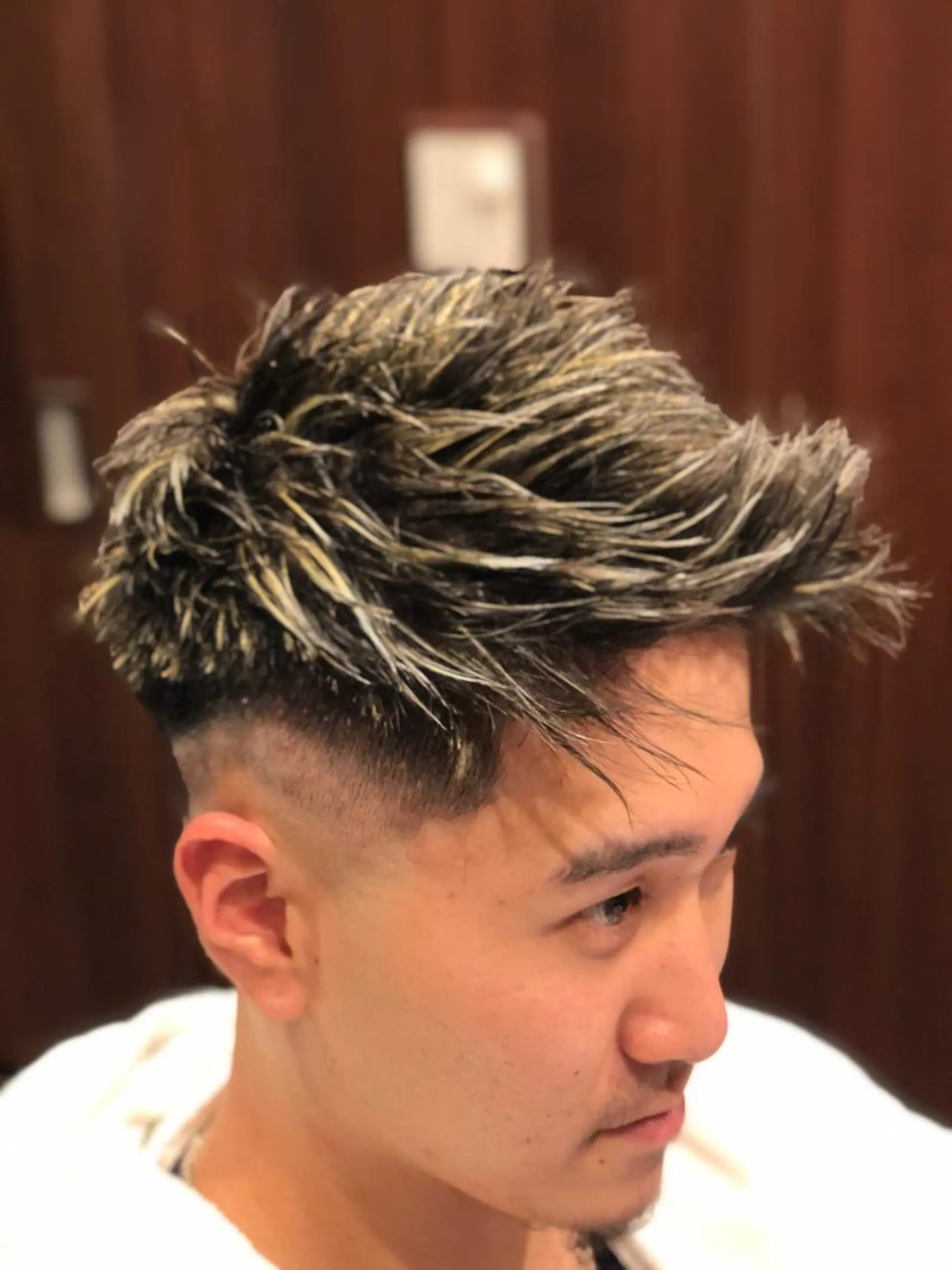 ショート カラー メッシュ 【パーマ指名No1】 浅野空人のヘアスタイル