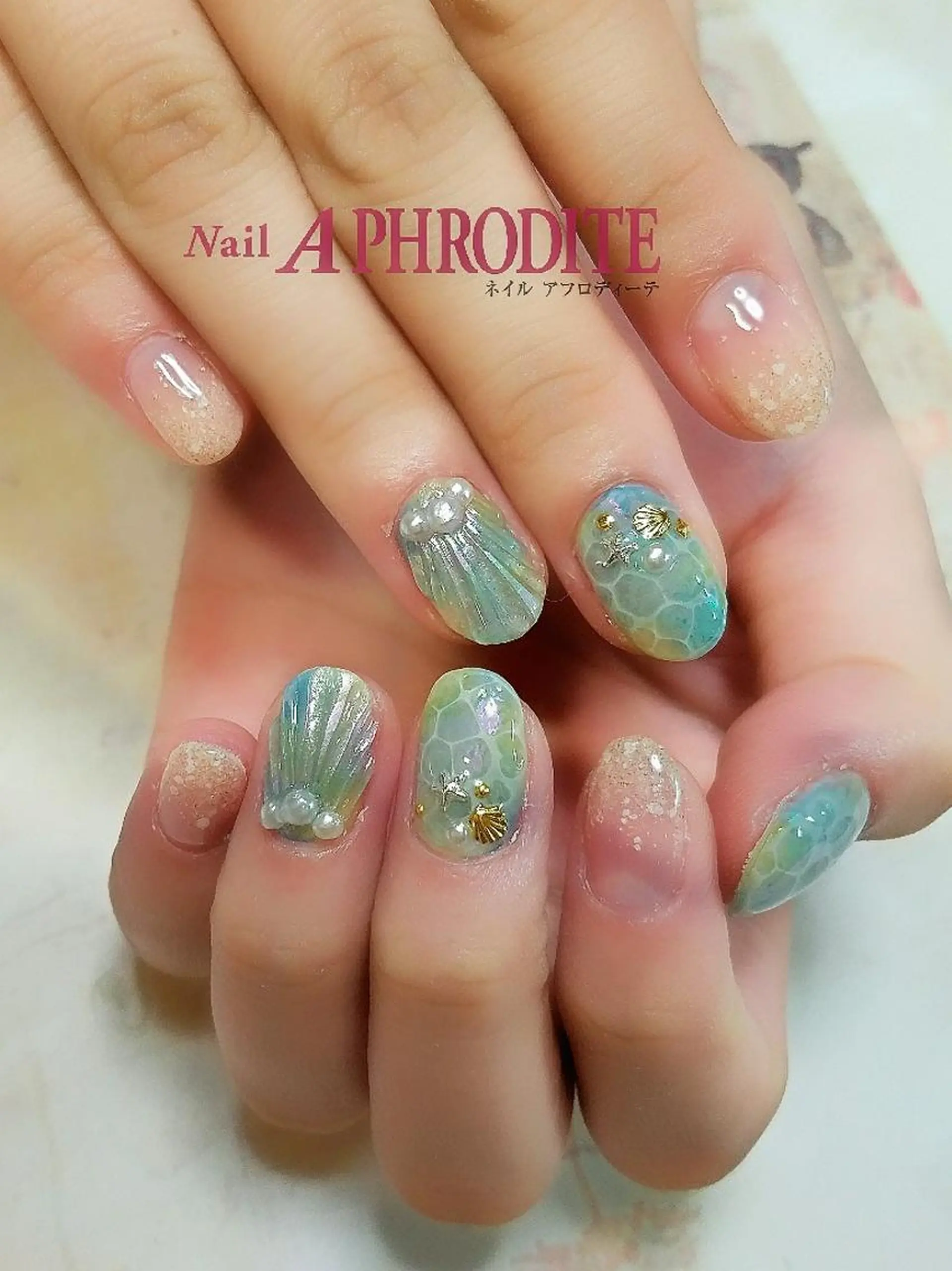 ネイル Nail  Aphroditeのネイルデザイン