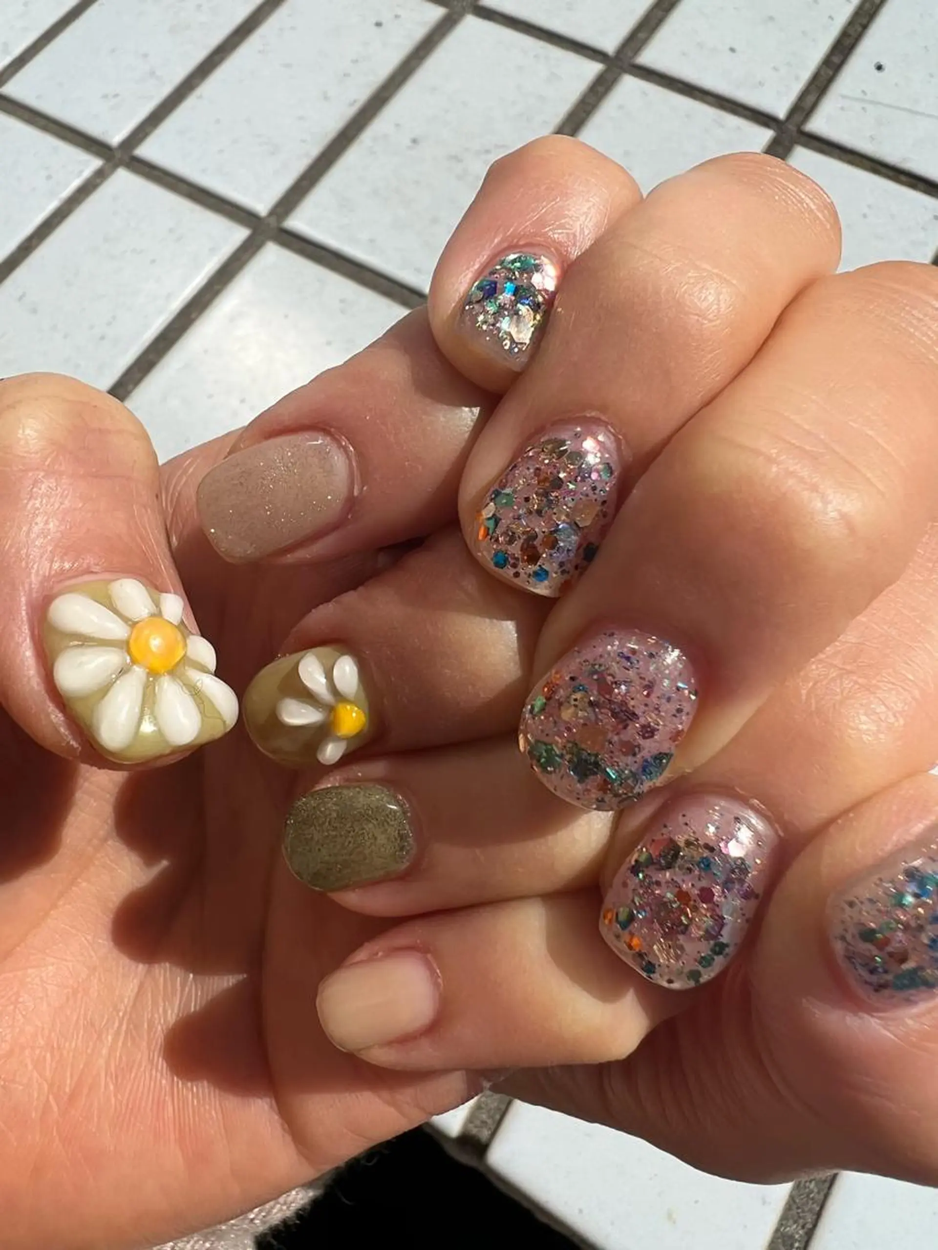 ヘアアレンジ ネイル キラキラネイル ミラーネイル ヘアメイクネイリスト 💄💅hidemiのヘアスタイル