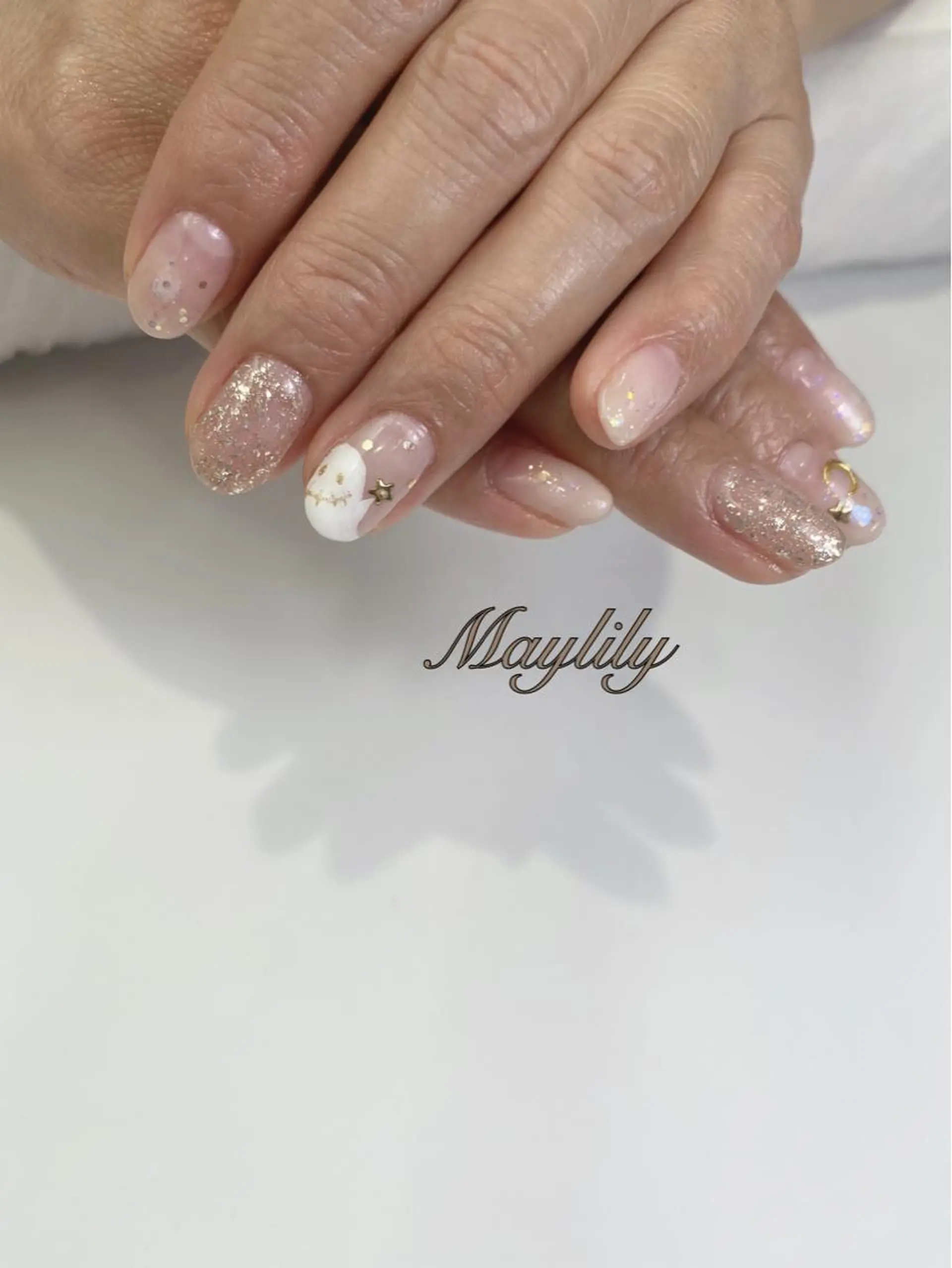 ネイル 持ち込み ハンドネイル Nail care salon Maylily所属・Nail salon Maylilyのネイルデザイン