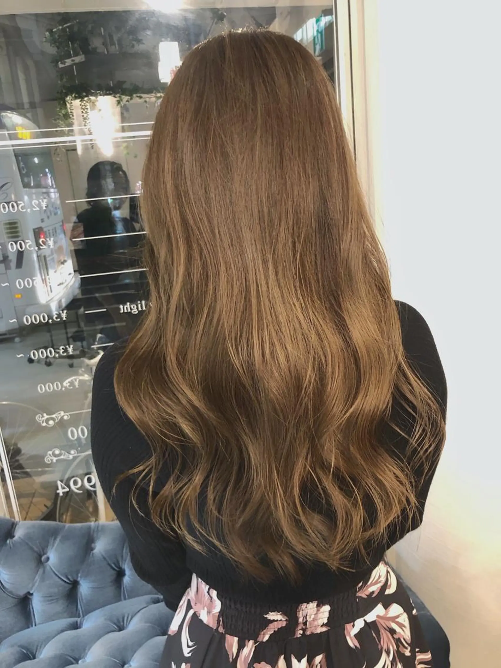 ロング カラー ヘアカラー 山崎 俊介のヘアスタイル