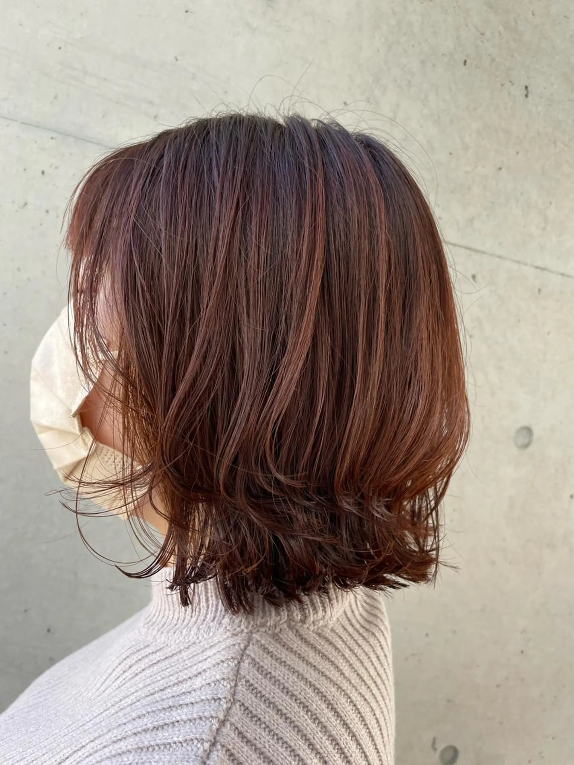 カラー ブラウンカラー オレンジ オレンジブラウン 秋元 菜摘のヘアスタイル