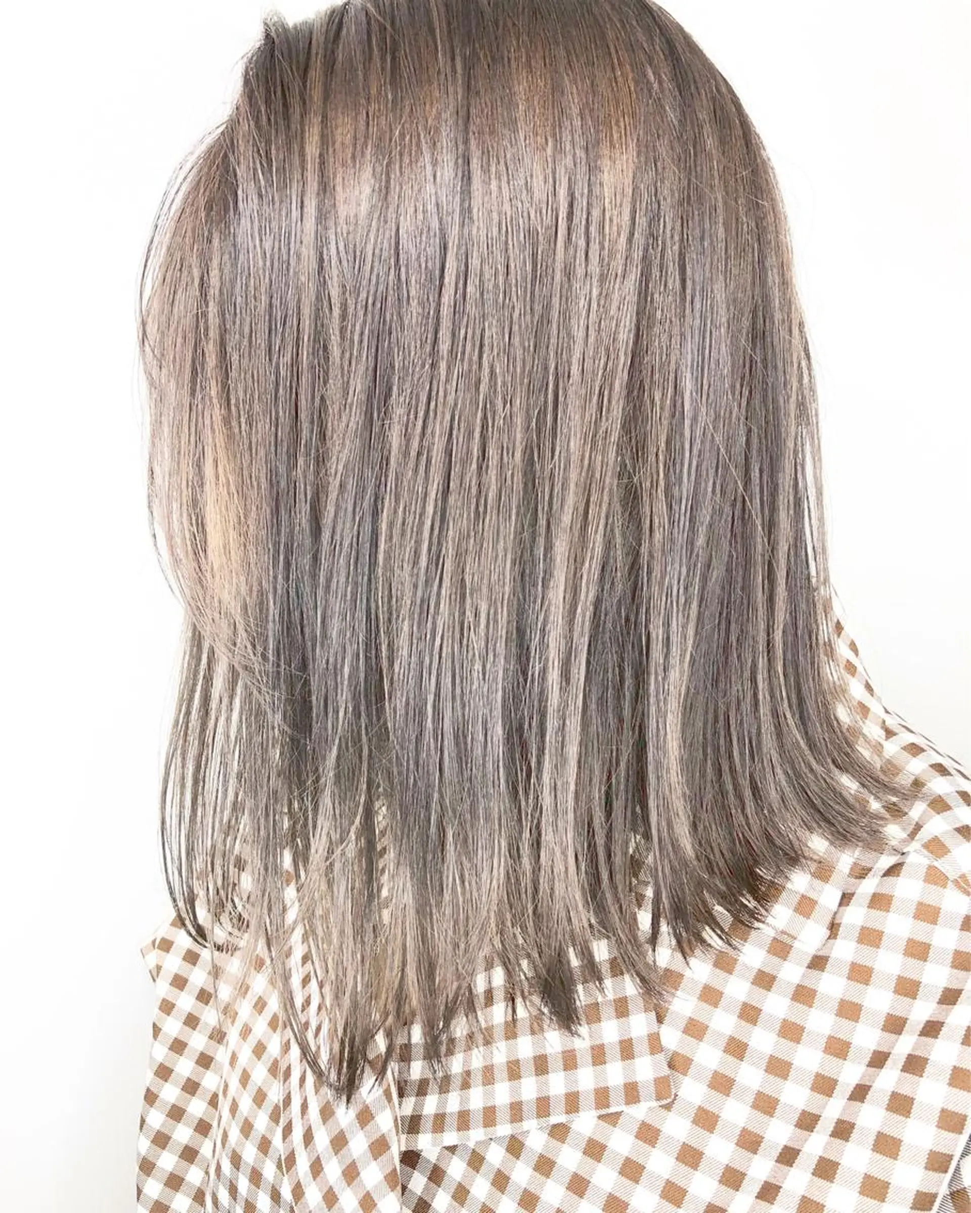 ミディアム ヘアカラー トリートメント 店長 小池アキトのヘアスタイル