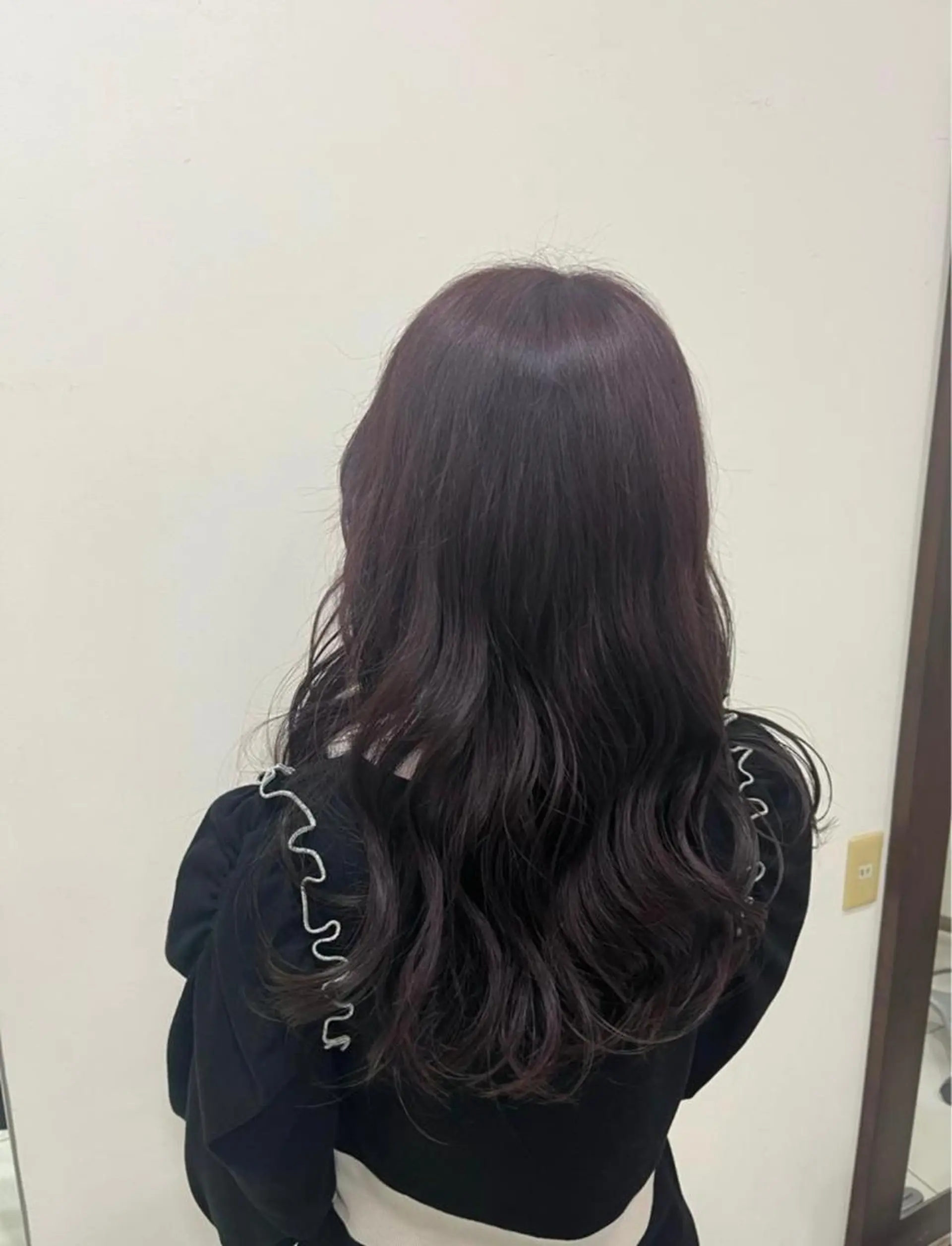 ロング 三 嶋のヘアスタイル