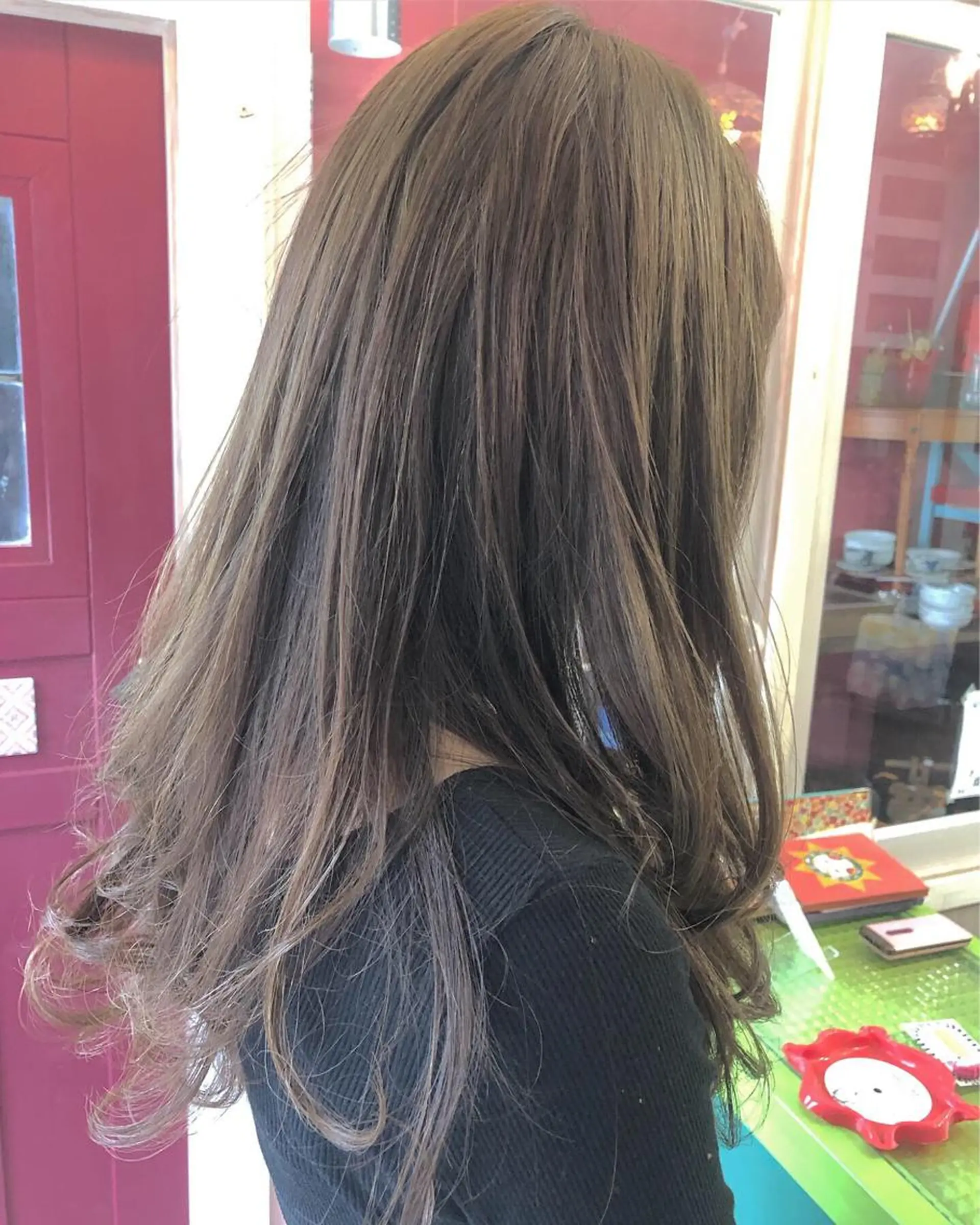 ロング カラー イルミナカラー カット ヘアカラー ポルタカリーナサロン yukariのヘアスタイル