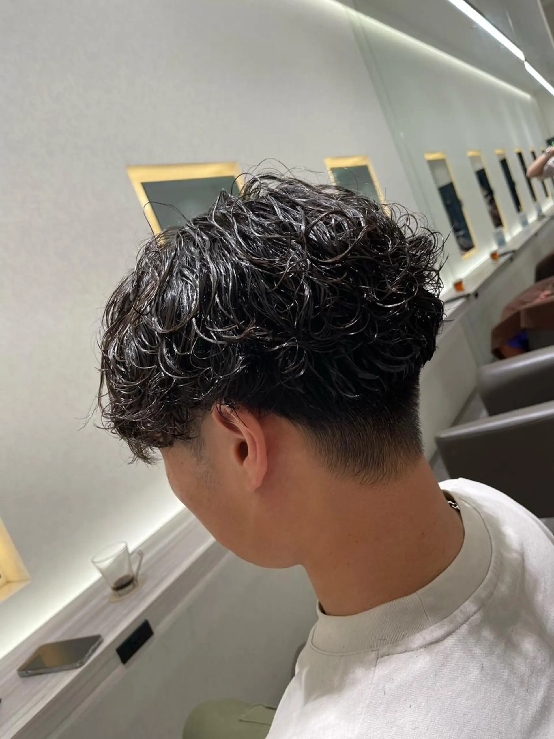 ショート パーマ メンズ マッシュ メンズパーマ 刈り上げ スパイラルパーマ カット パーマ メンズ特化/矢場町駅 徒歩1分/岡本一真のヘアスタイル