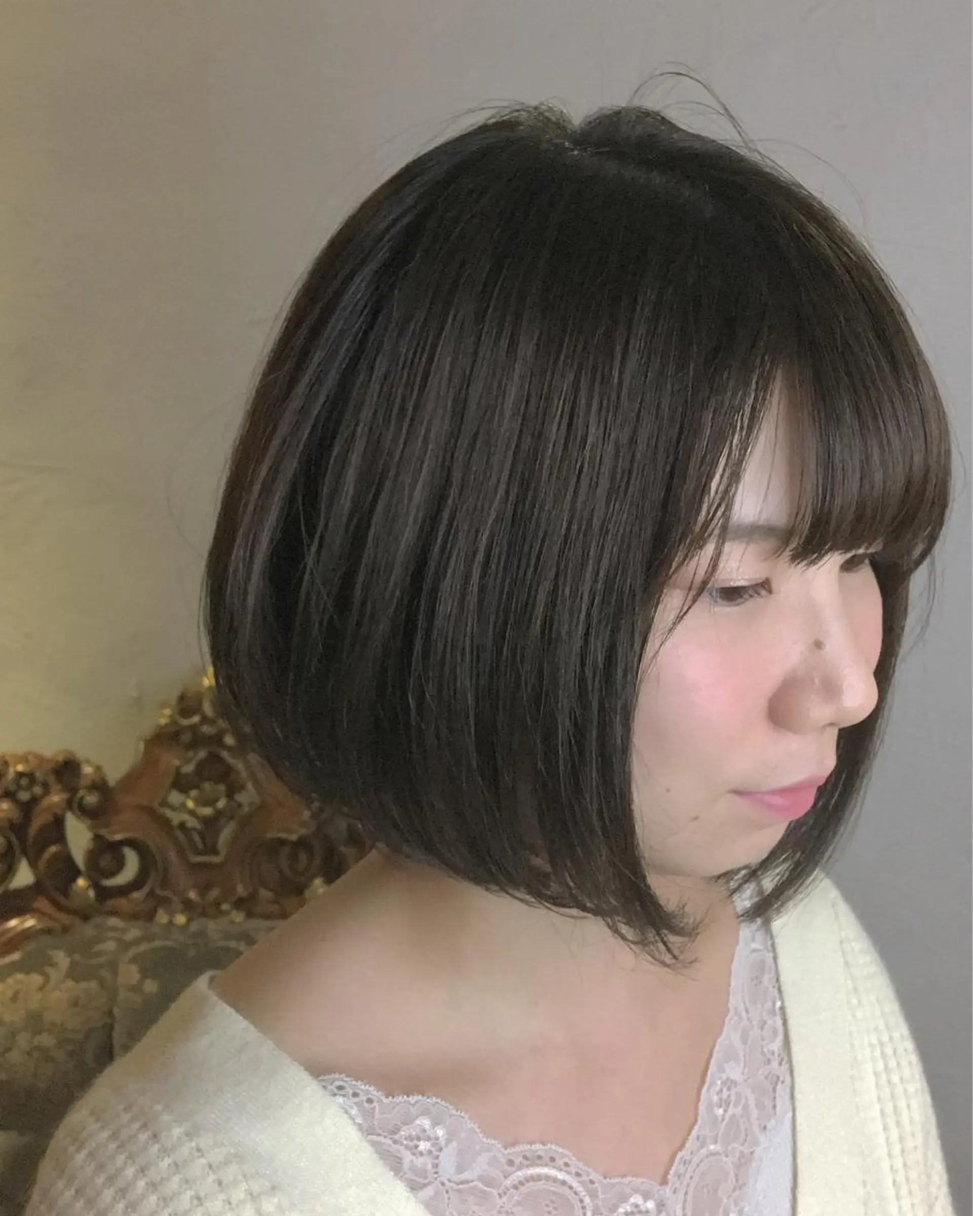 ショート カラー パーマ ヘアアレンジ ショートボブ アッシュ ベージュカラー ダークアッシュ ボブ エグチ アキラのヘアスタイル
