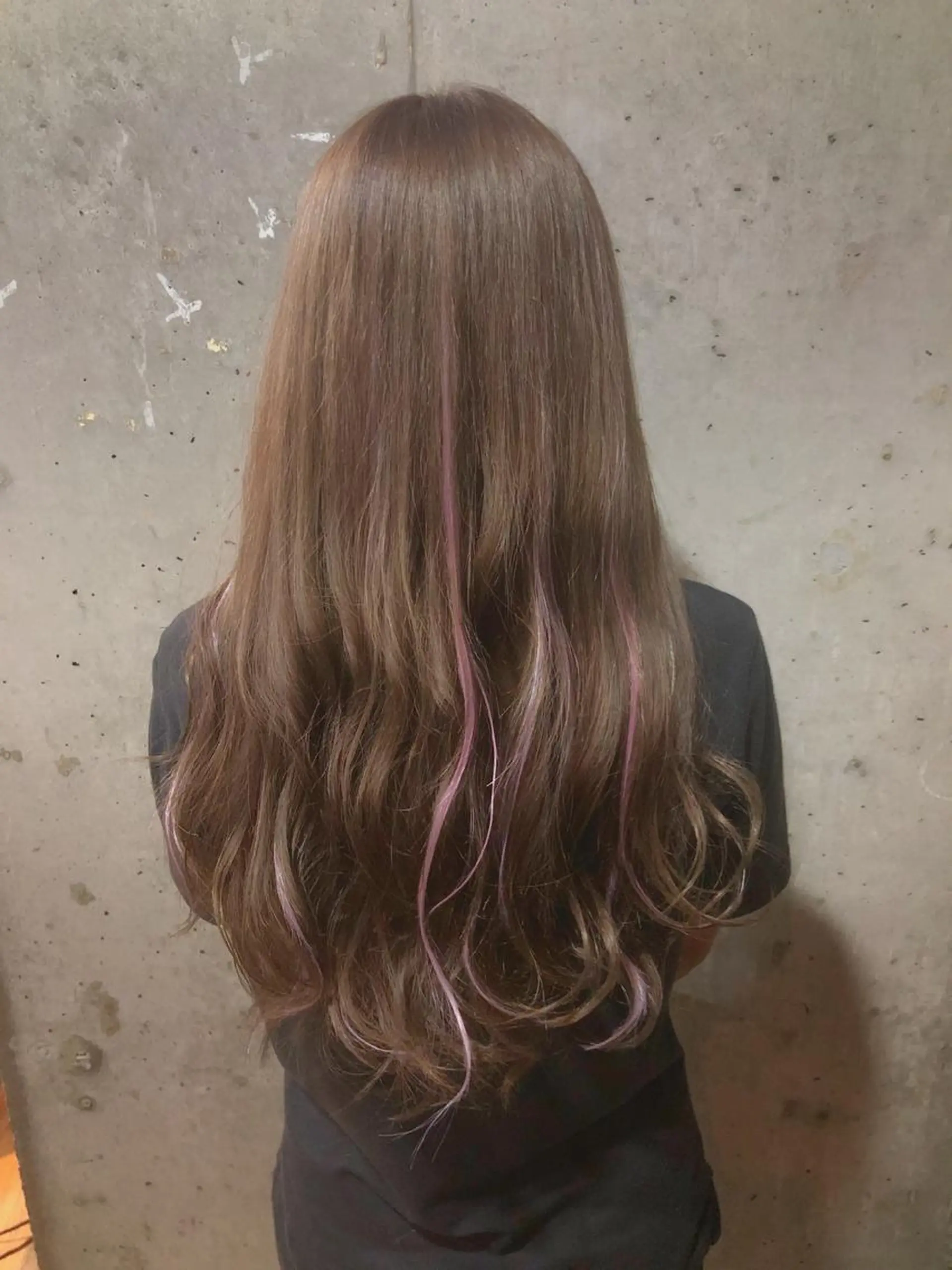 ロング シールエクステ ラベンダーベージュ エクステ ハイライト エクステ指名No.1 【店長】橘田のヘアスタイル