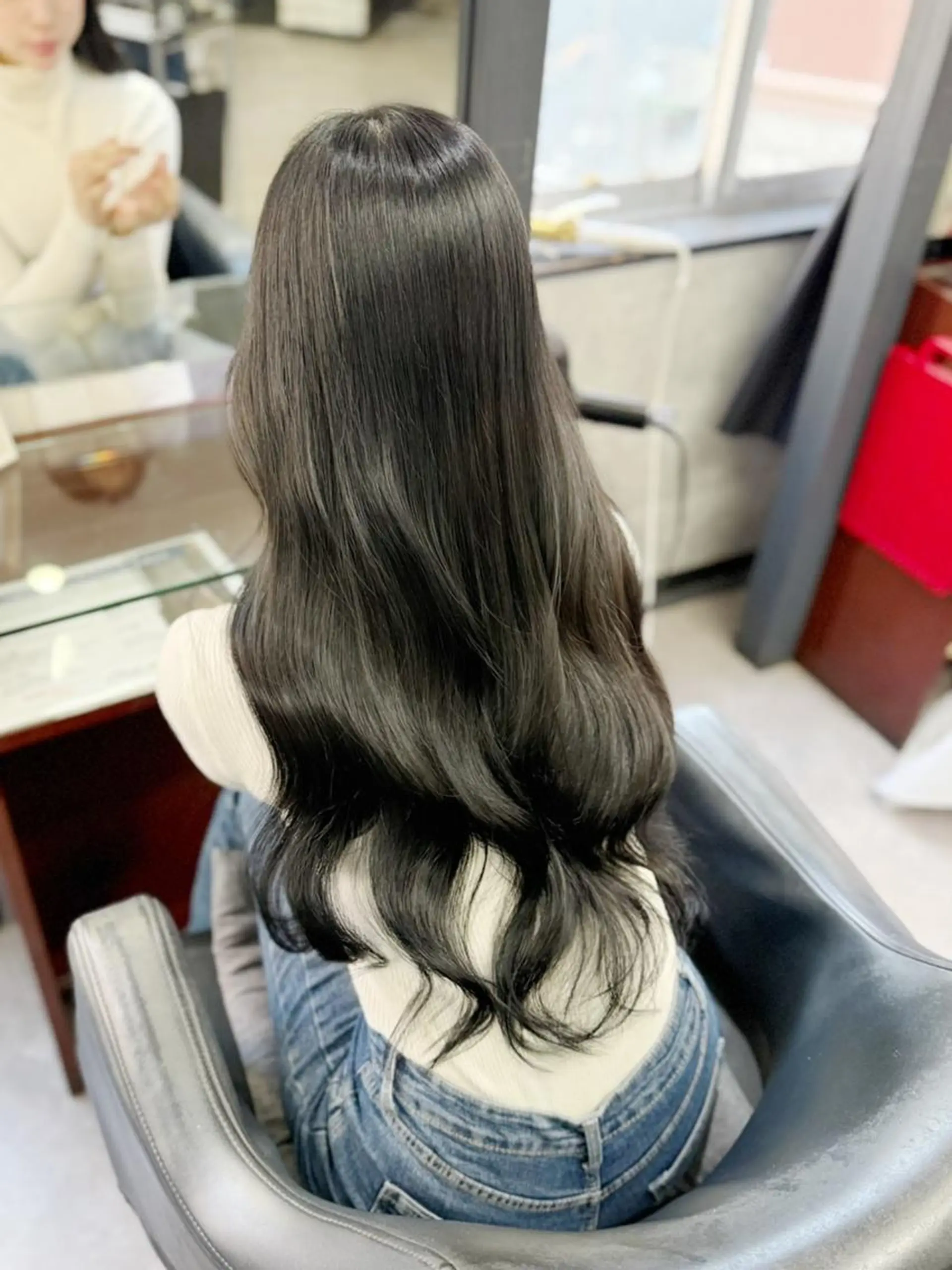 ロング ボブ エクステ ハイライト ウルフカット ヘアカラー エクステ 💎馴染むエクステ× 縮毛矯正TOMO💎のヘアスタイル