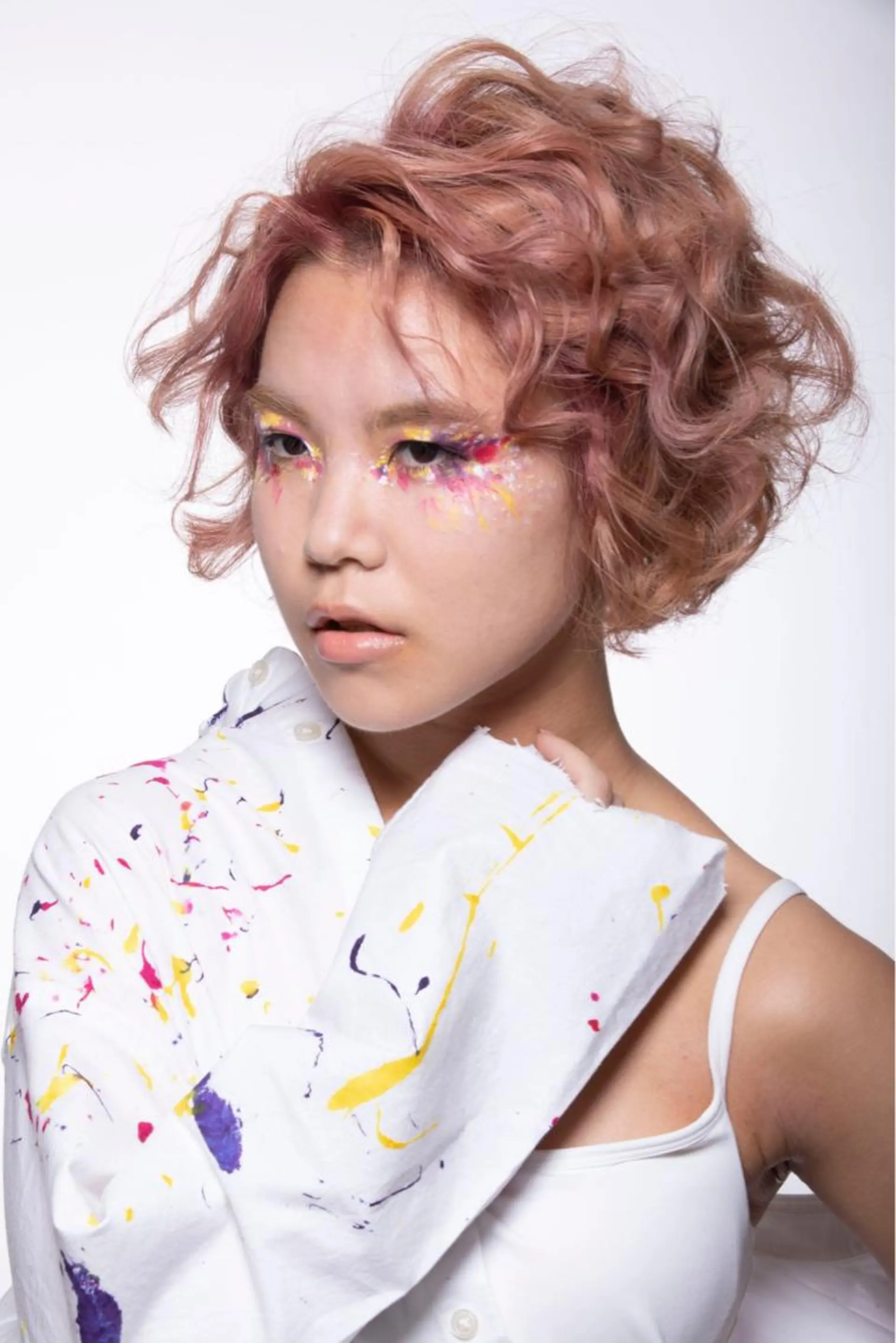 ミディアム カラー パーマ 白髪ぼかしハイライト 柳川拓哉のヘアスタイル