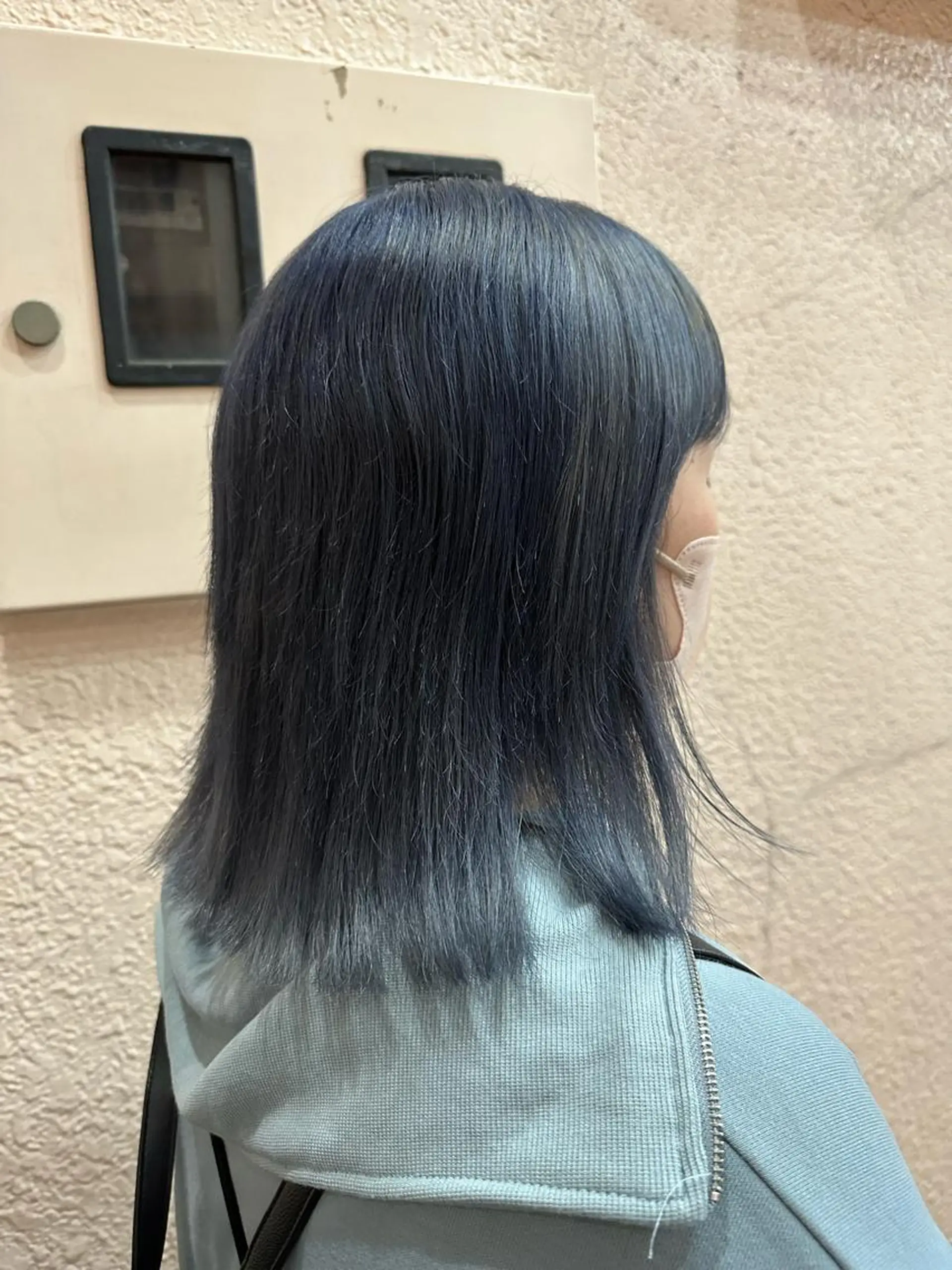 ミディアム カラー レイヤーカット/ カラー/長谷恵花のヘアスタイル