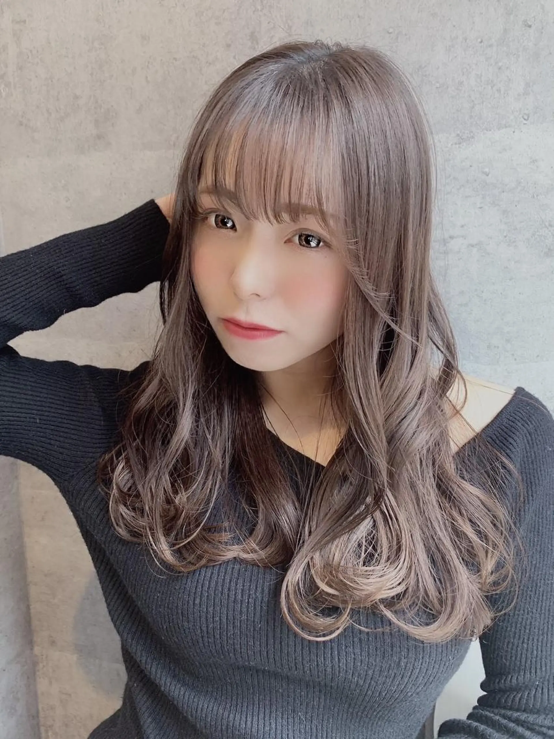 セミロング アッシュ _WHITE+ 南海難波店のヘアスタイル