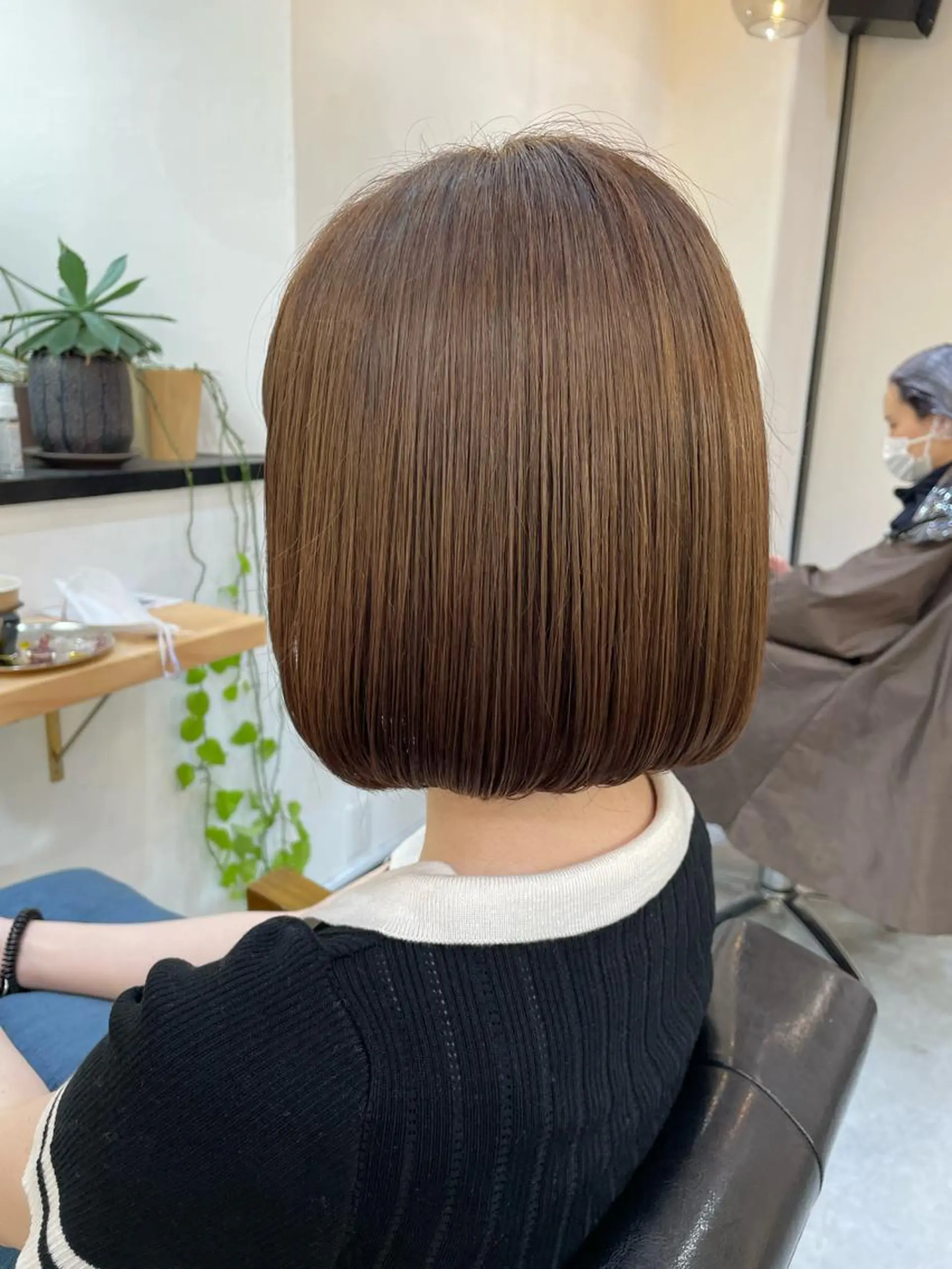 ショート カラー 高梨 菜々のヘアスタイル