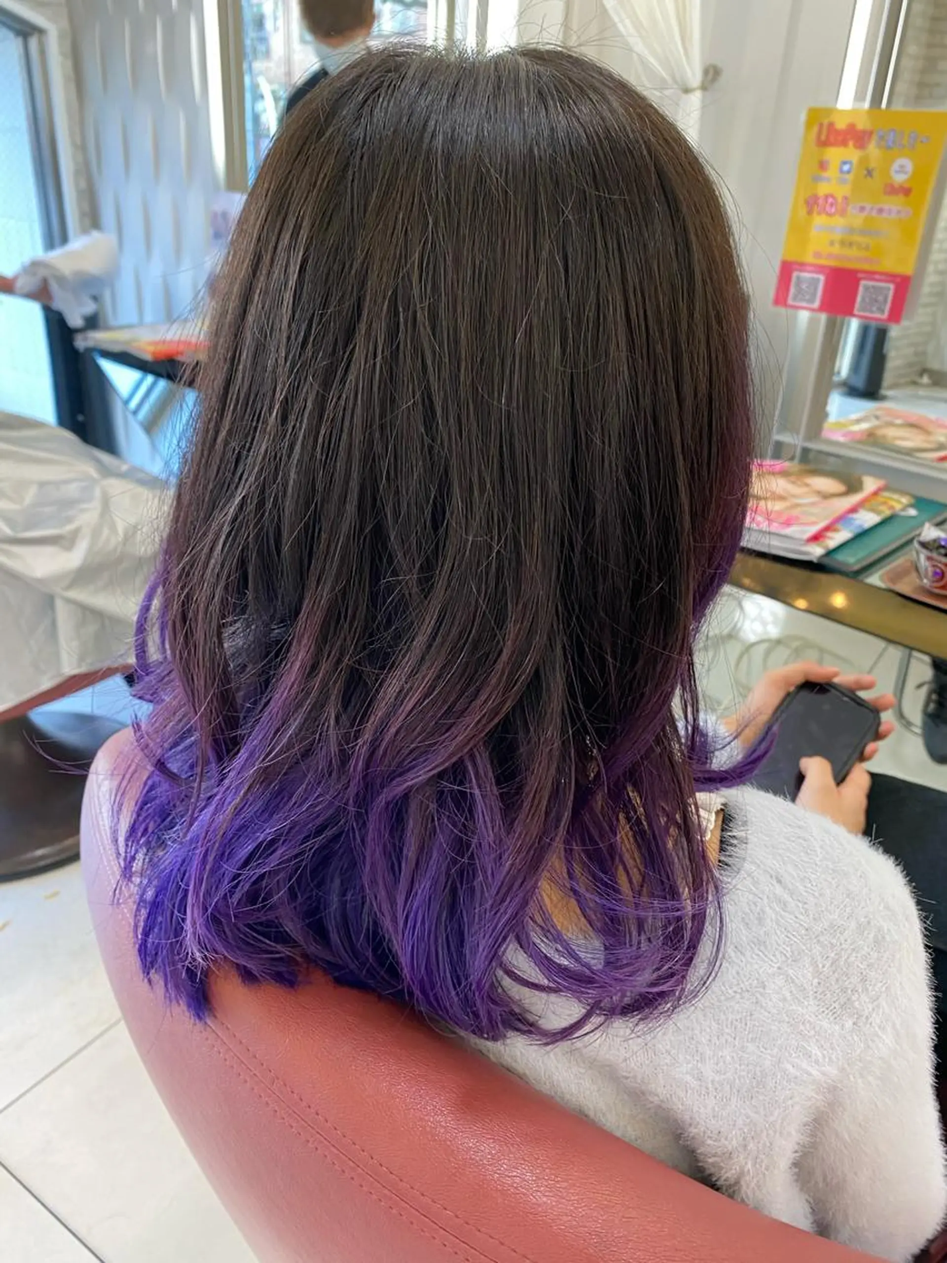 セミロング カラー 瀬川 茉衣子のヘアスタイル