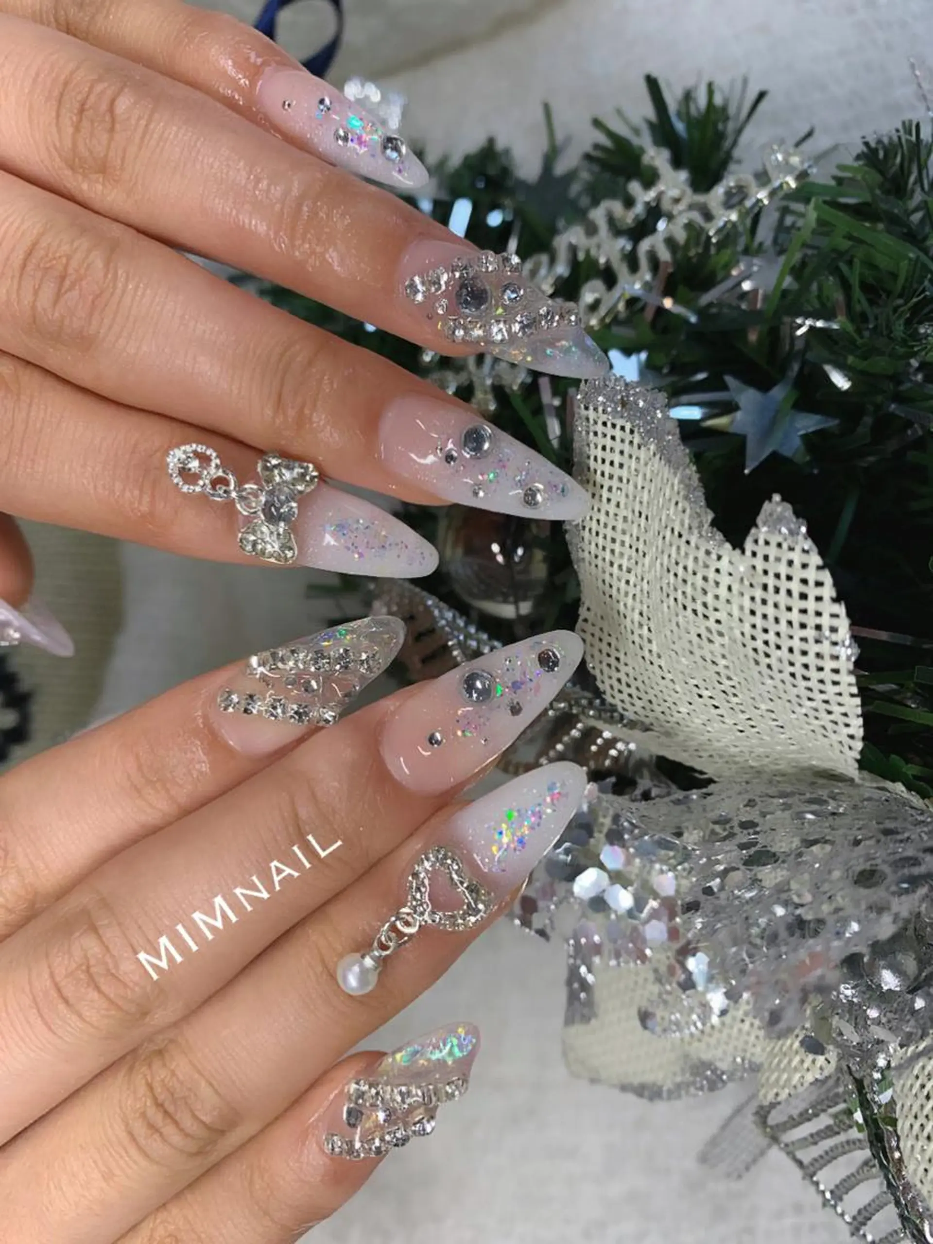 ネイル 長さ出し キラキラネイル 韓国ネイル リボン スカルプネイル *･*MIMnail 1号店･*:･*のネイルデザイン