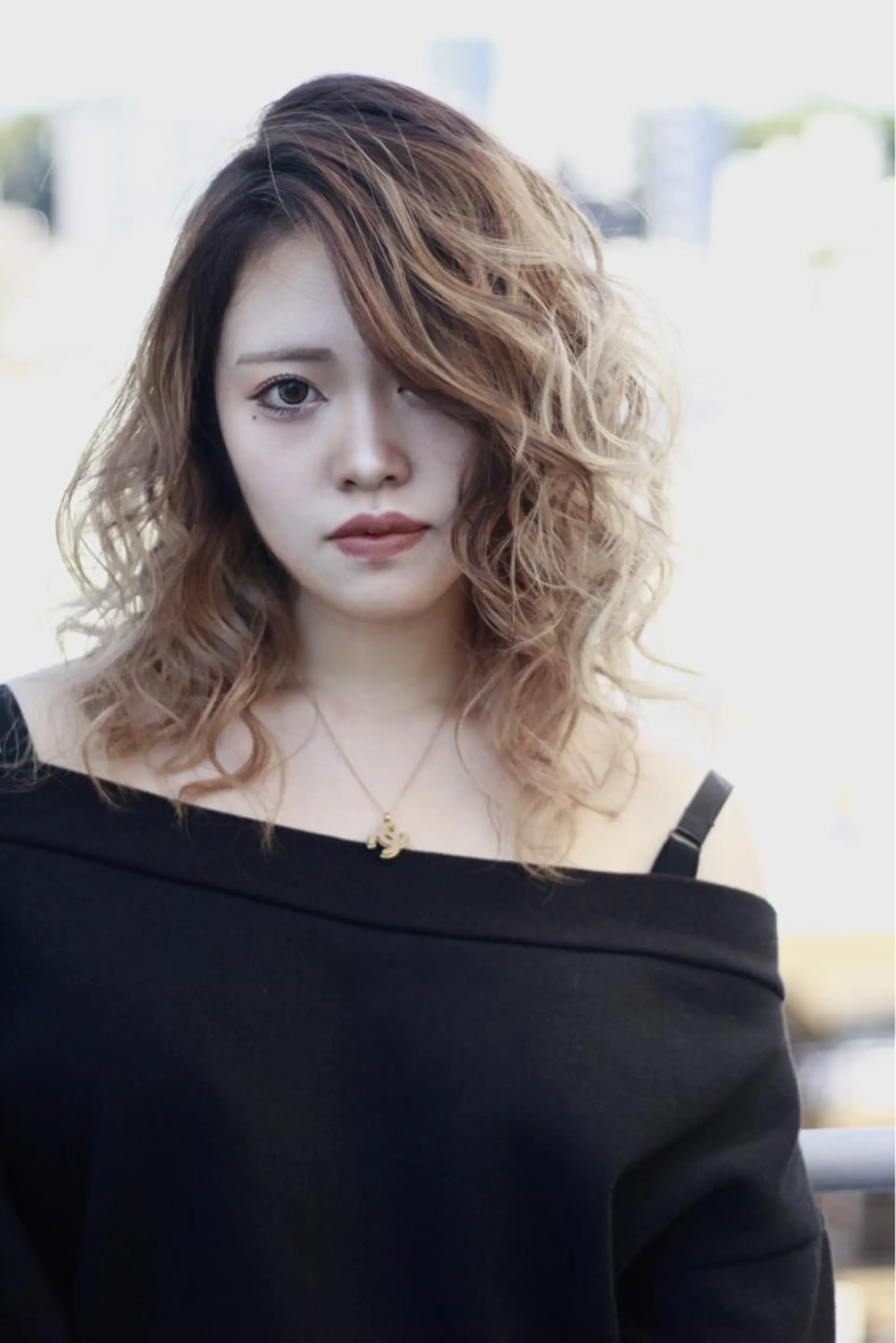 ミディアム カラー ヘアアレンジ ヘアカラー 髪質改善×ハイトーン 中田啄也のヘアスタイル