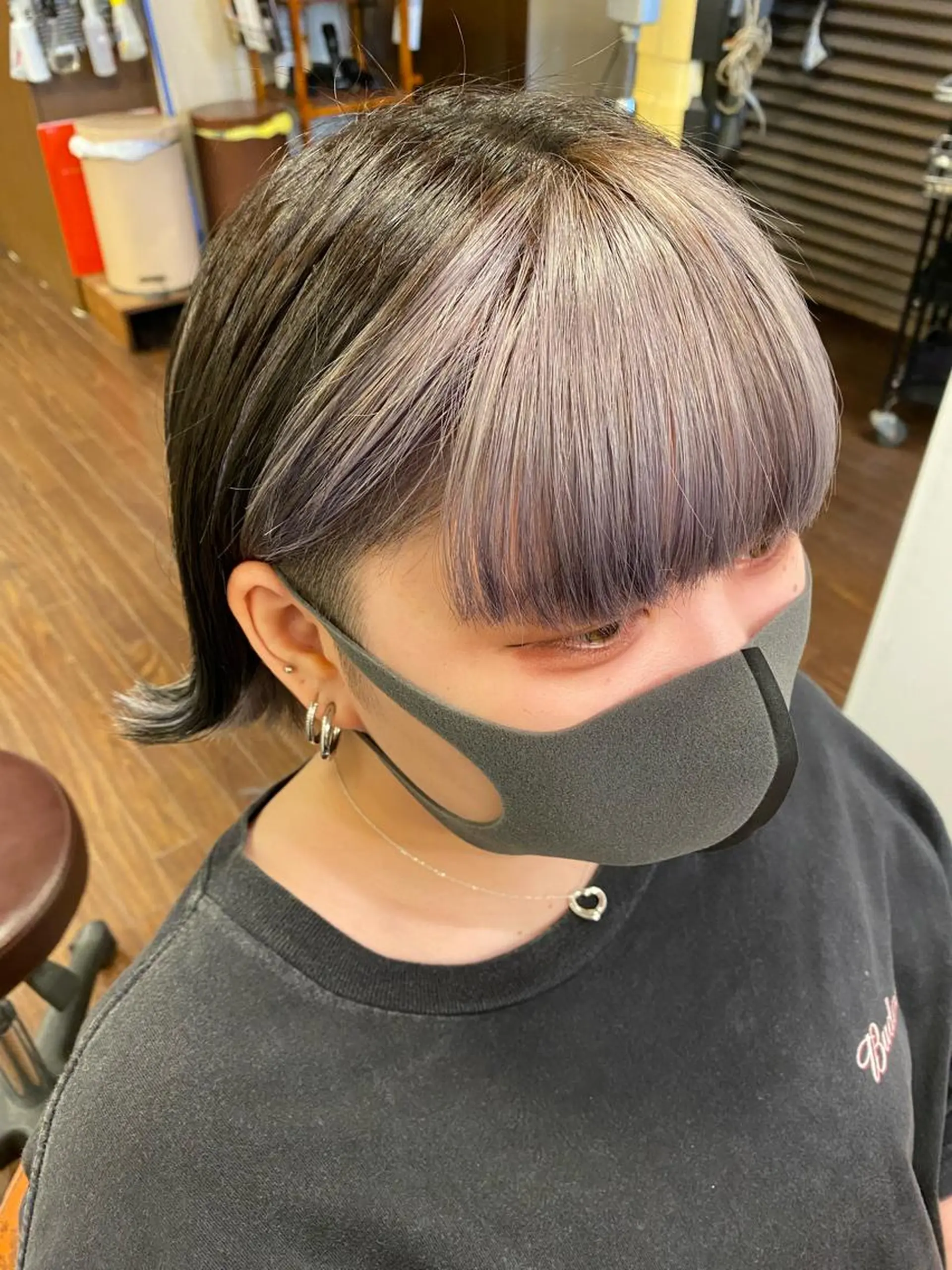 ショート カラー liL  hair サトウリョウタのヘアスタイル