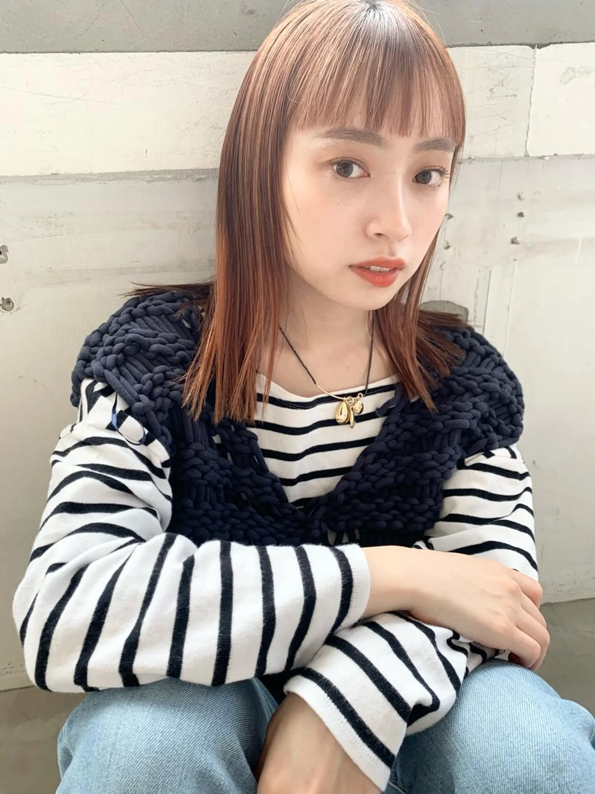 ミディアム カラー ヘアカラー トリートメント 💓パーマ，💗 レイヤーカットのヘアスタイル