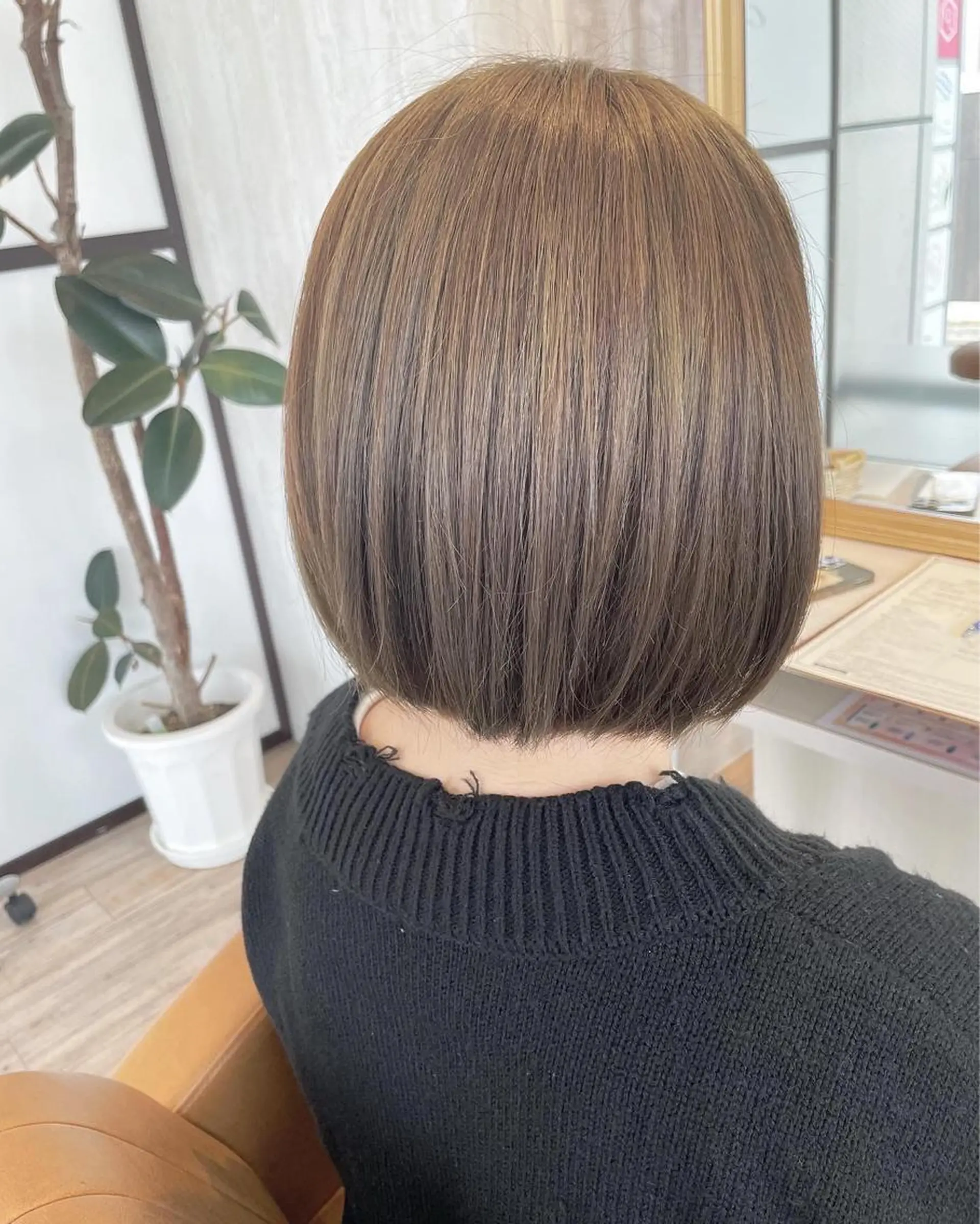 ミディアム カラー アッシュ ベージュカラー 透明感カラー ボブ 外国人風カラー カット ヘアカラー トリートメント 河合秀明/ショート /ボブ/レイヤーのヘアスタイル