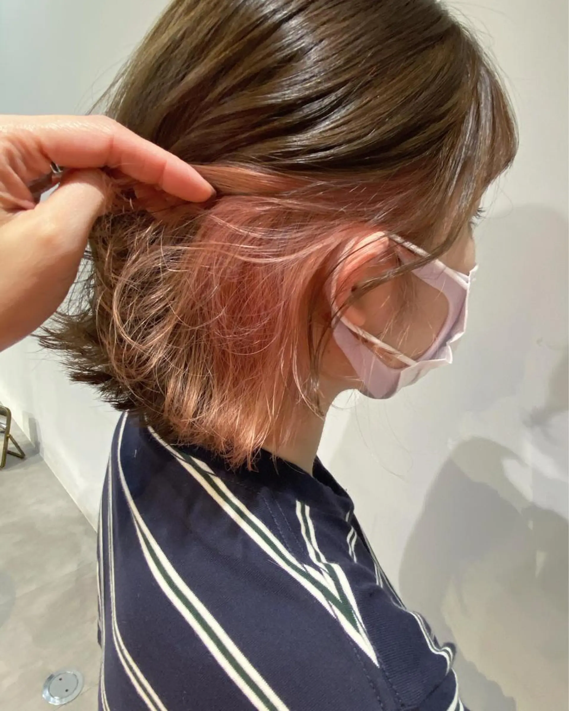 ショート カラー インナーカラー ピンクカラー カット ヘアカラー トリートメント scene.池袋所属・scene. haraのヘアスタイル
