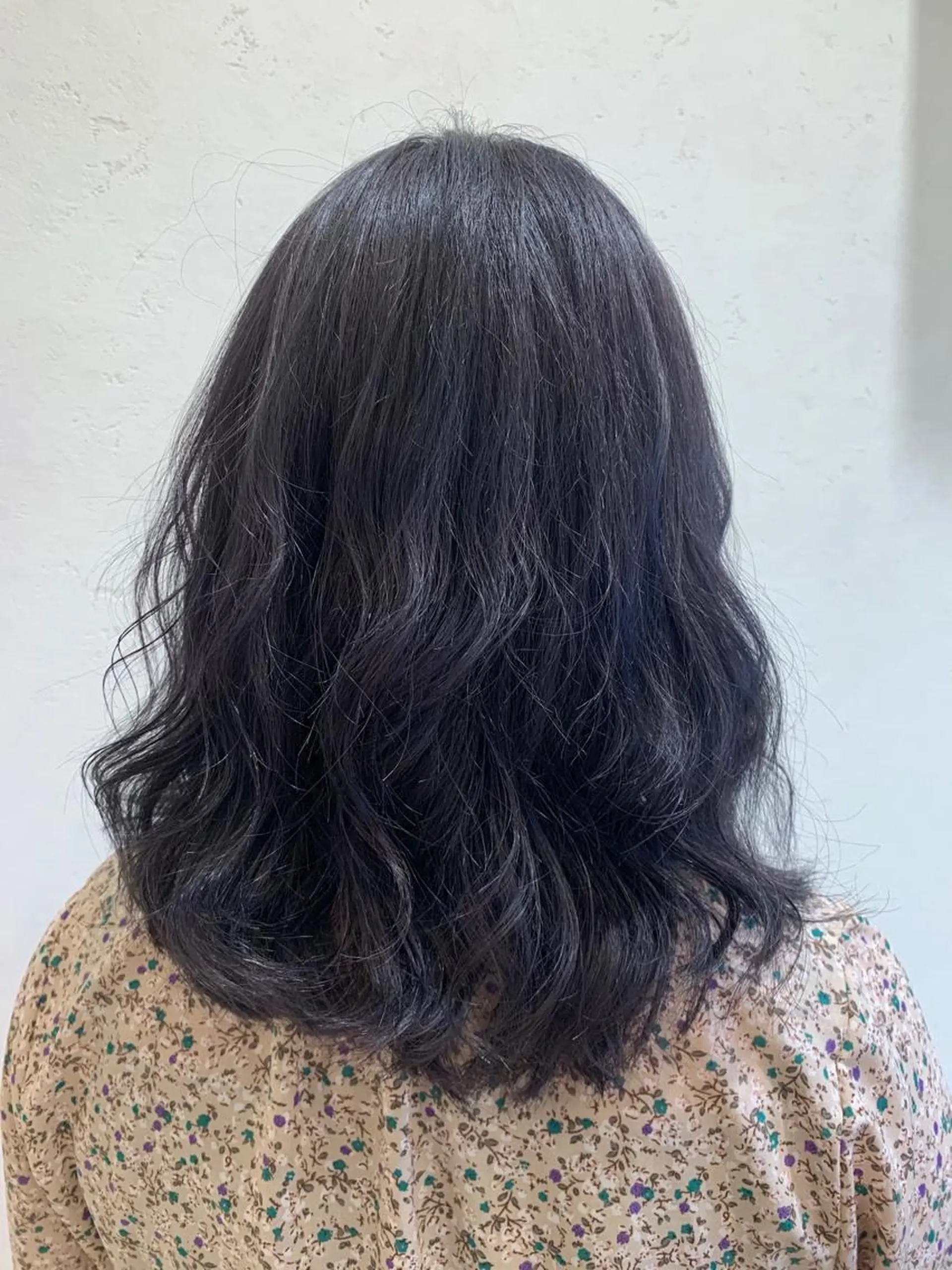 セミロング カット ヘアカラー パーマ miho 🌼のヘアスタイル