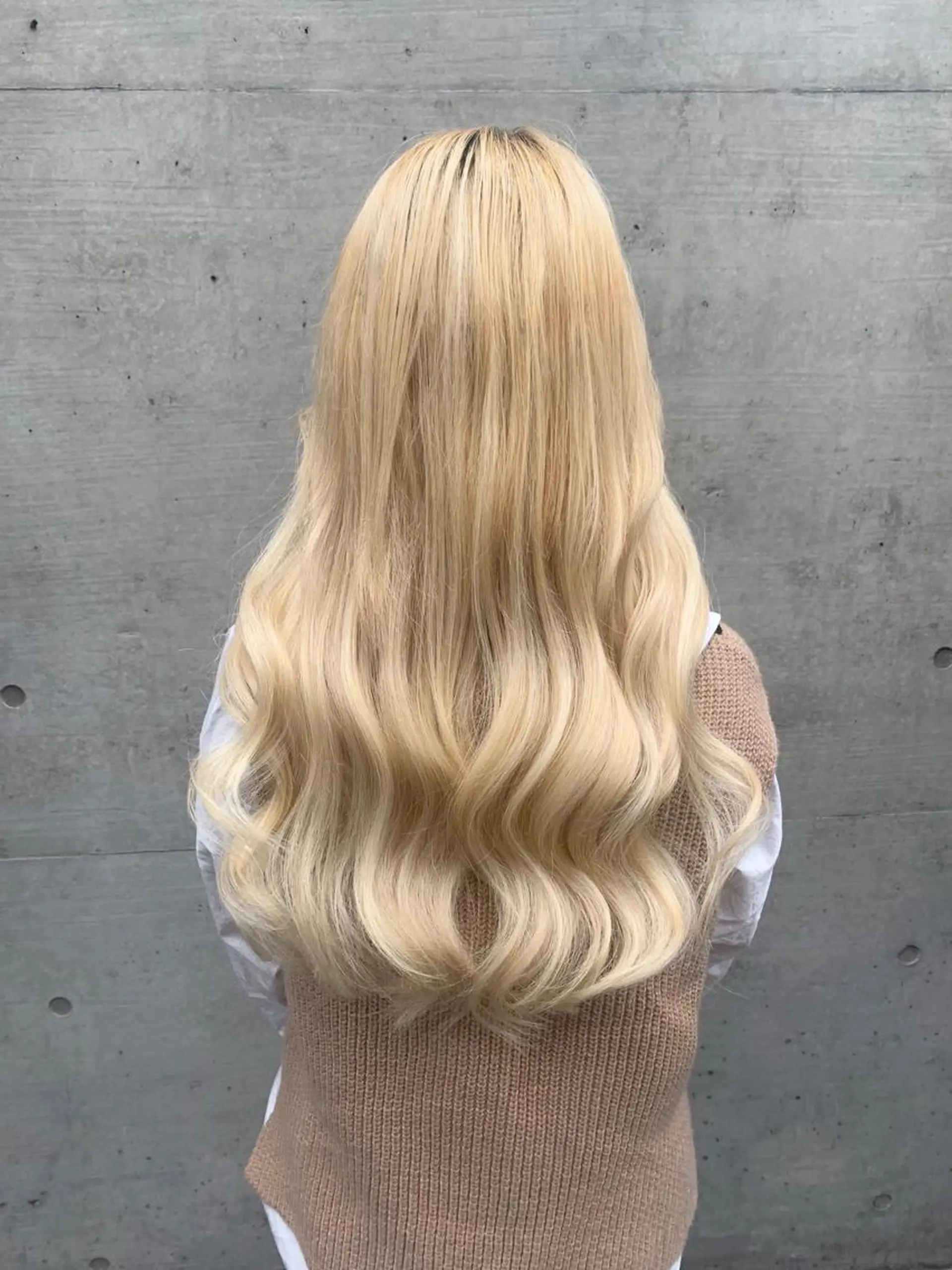 ロング エクステ ヨシンモリ ロング 色落ちまでキレイに！ ！女性サロンのヘアスタイル