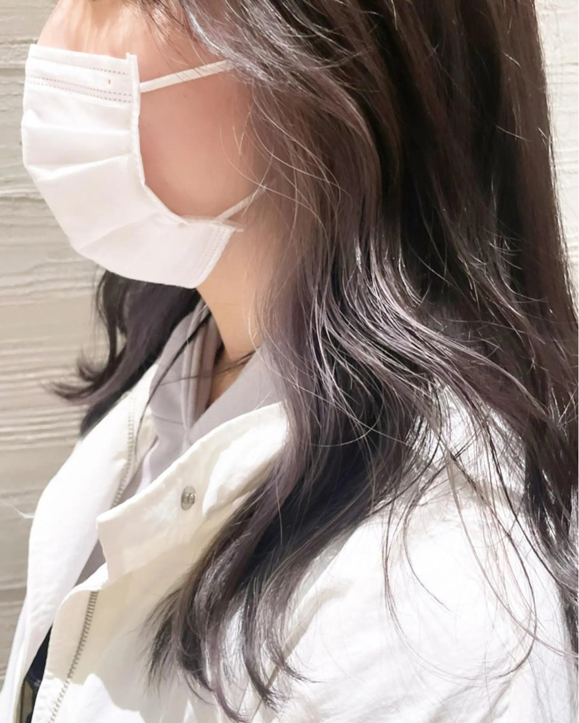 セミロング ヘアカラー 🤍tomoka 🤍のヘアスタイル