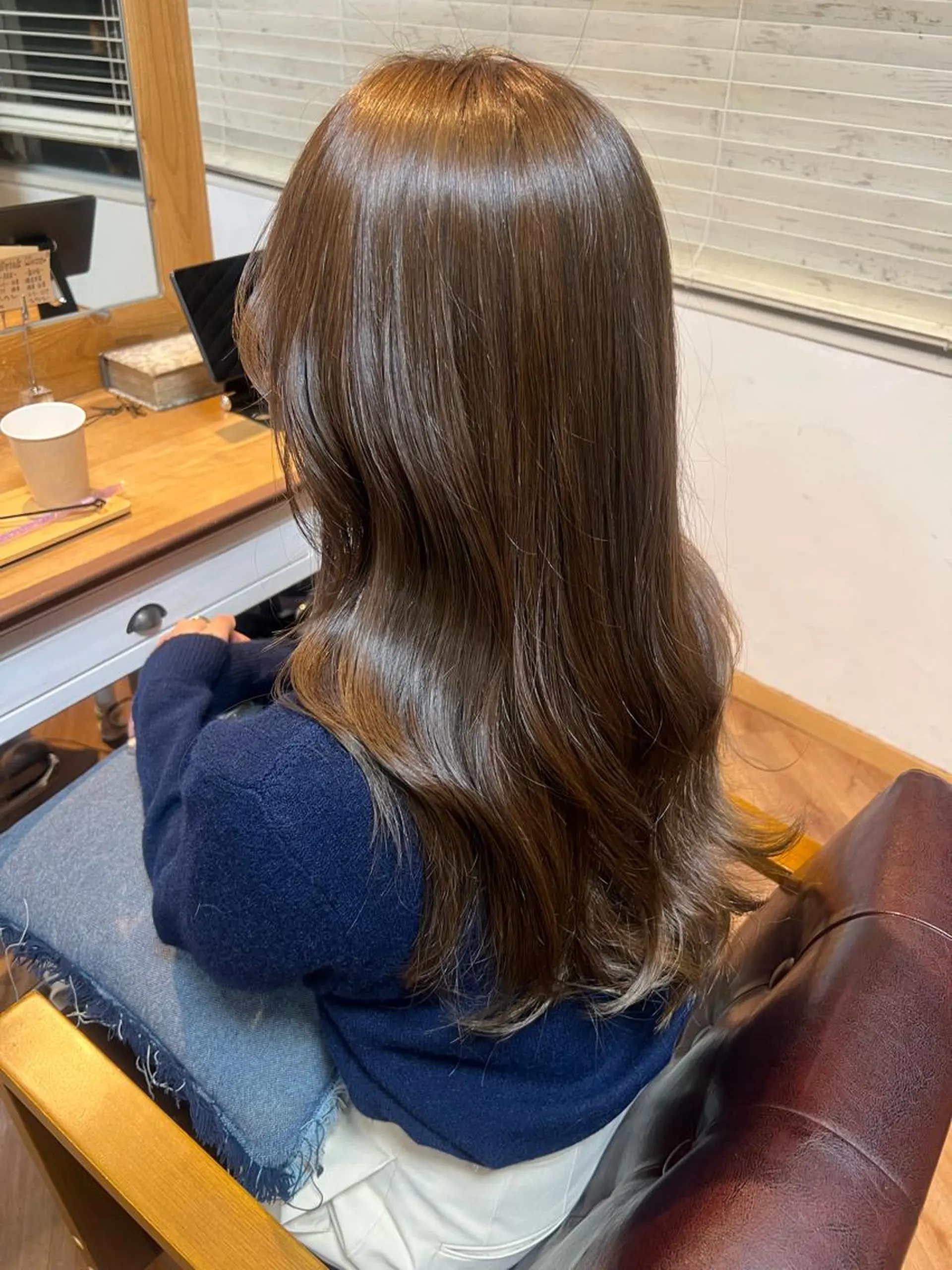 ロング ヘアカラー トリートメント Topstylist YUKIのヘアスタイル