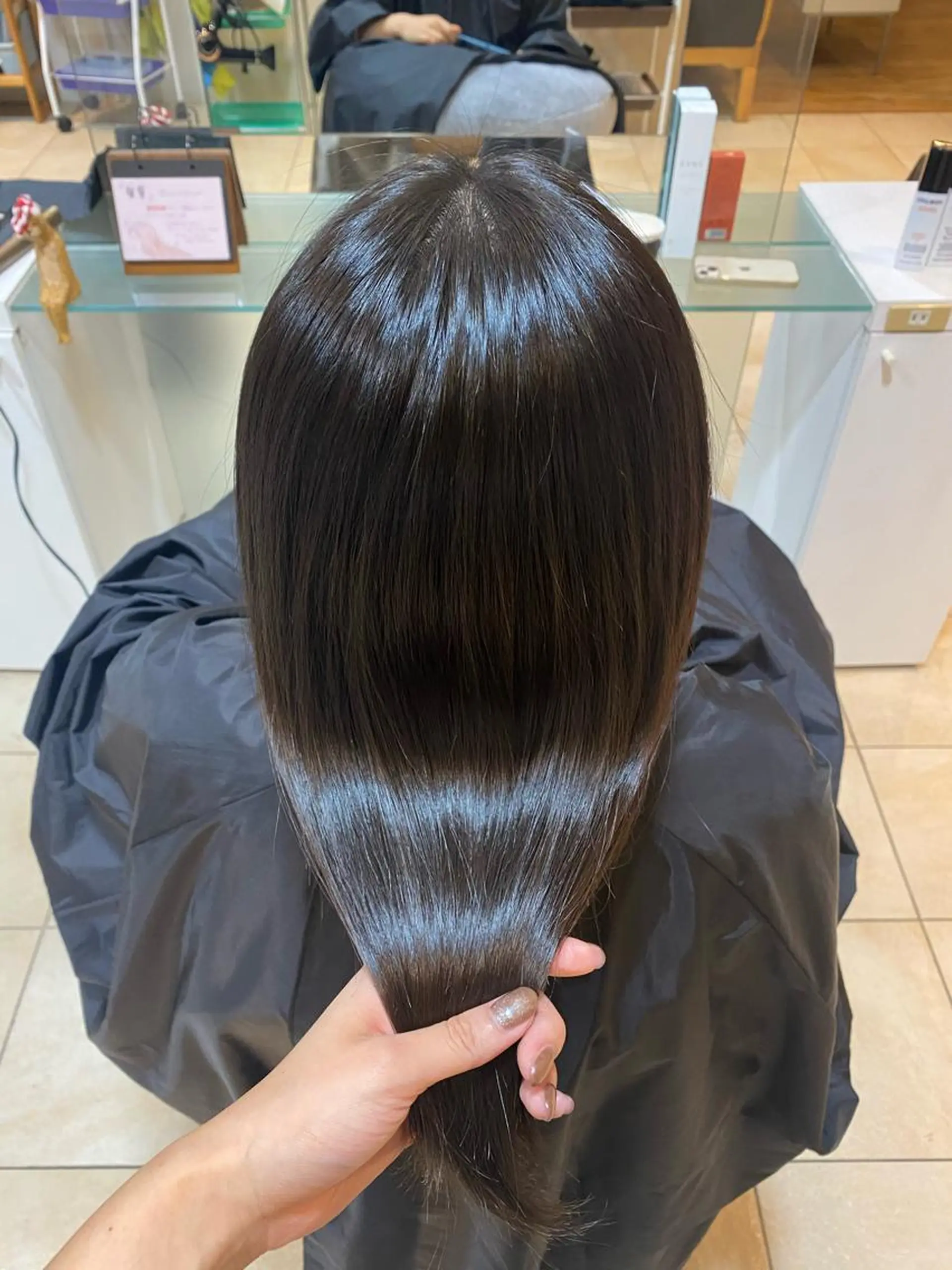 セミロング パーマ ヘアカラー トリートメント 竹添 有梨沙のヘアスタイル