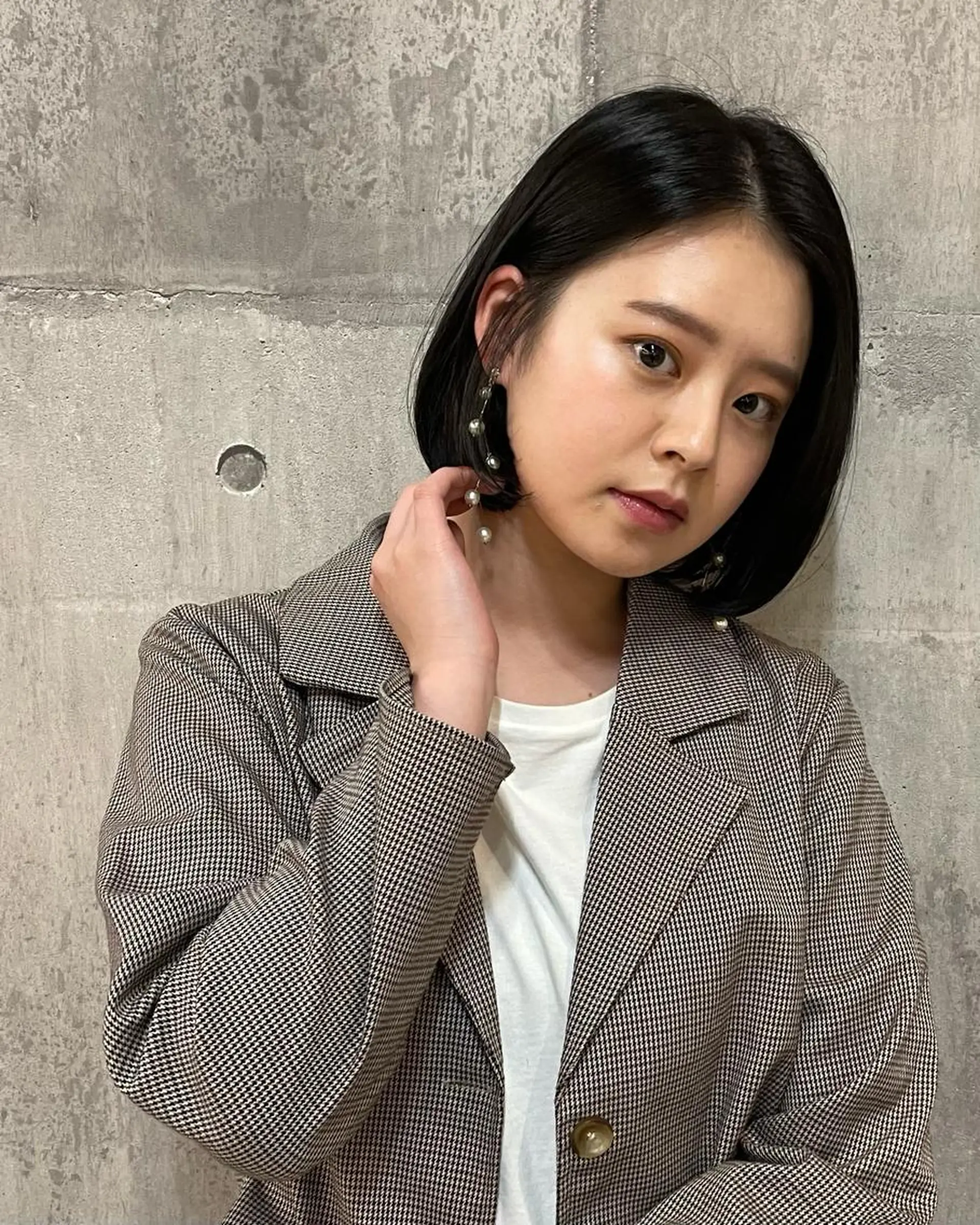 ミディアム カラー ボブ カット 竹内 春奈のヘアスタイル