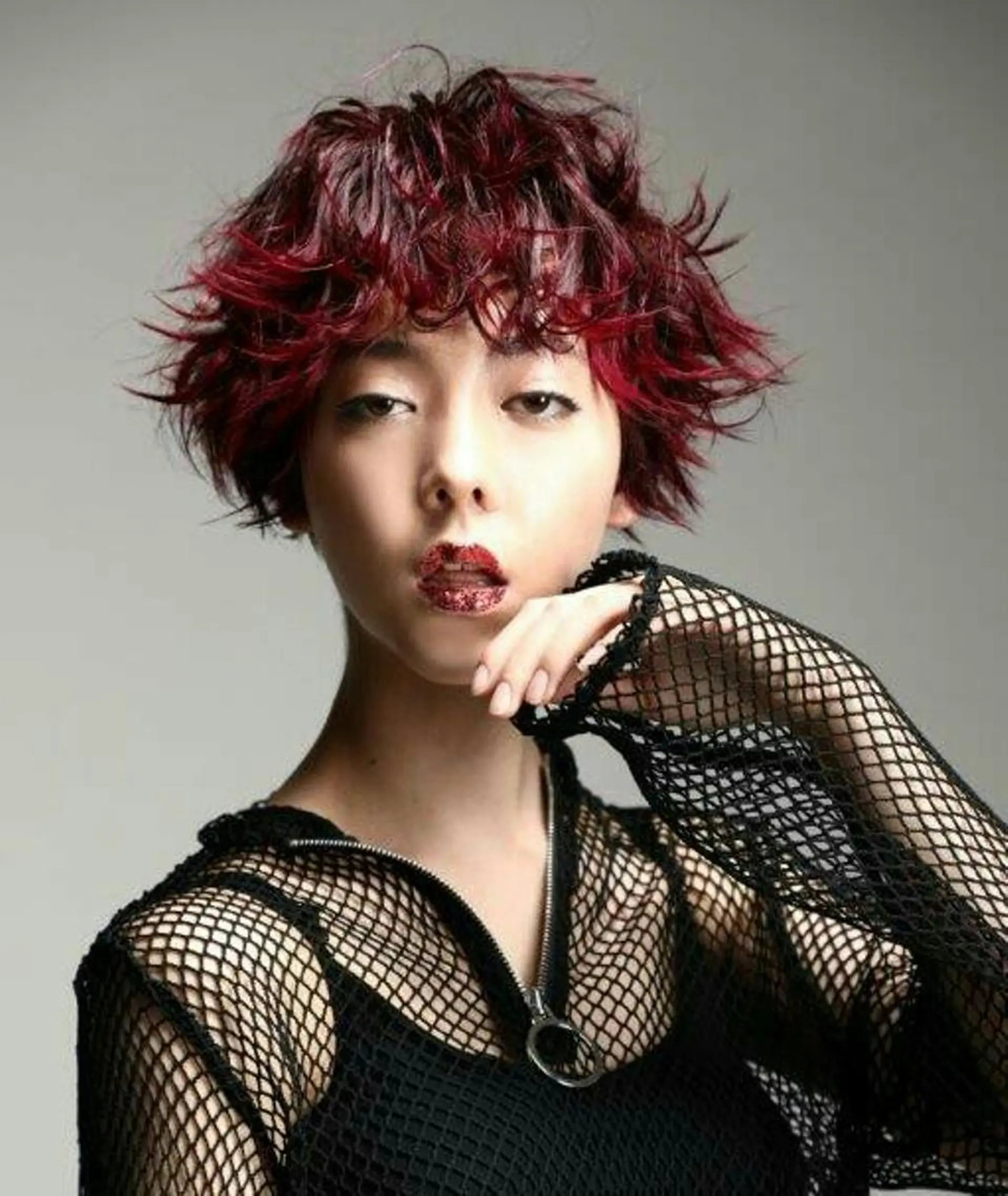 ショート カラー パーマ 藤森 希美のヘアスタイル