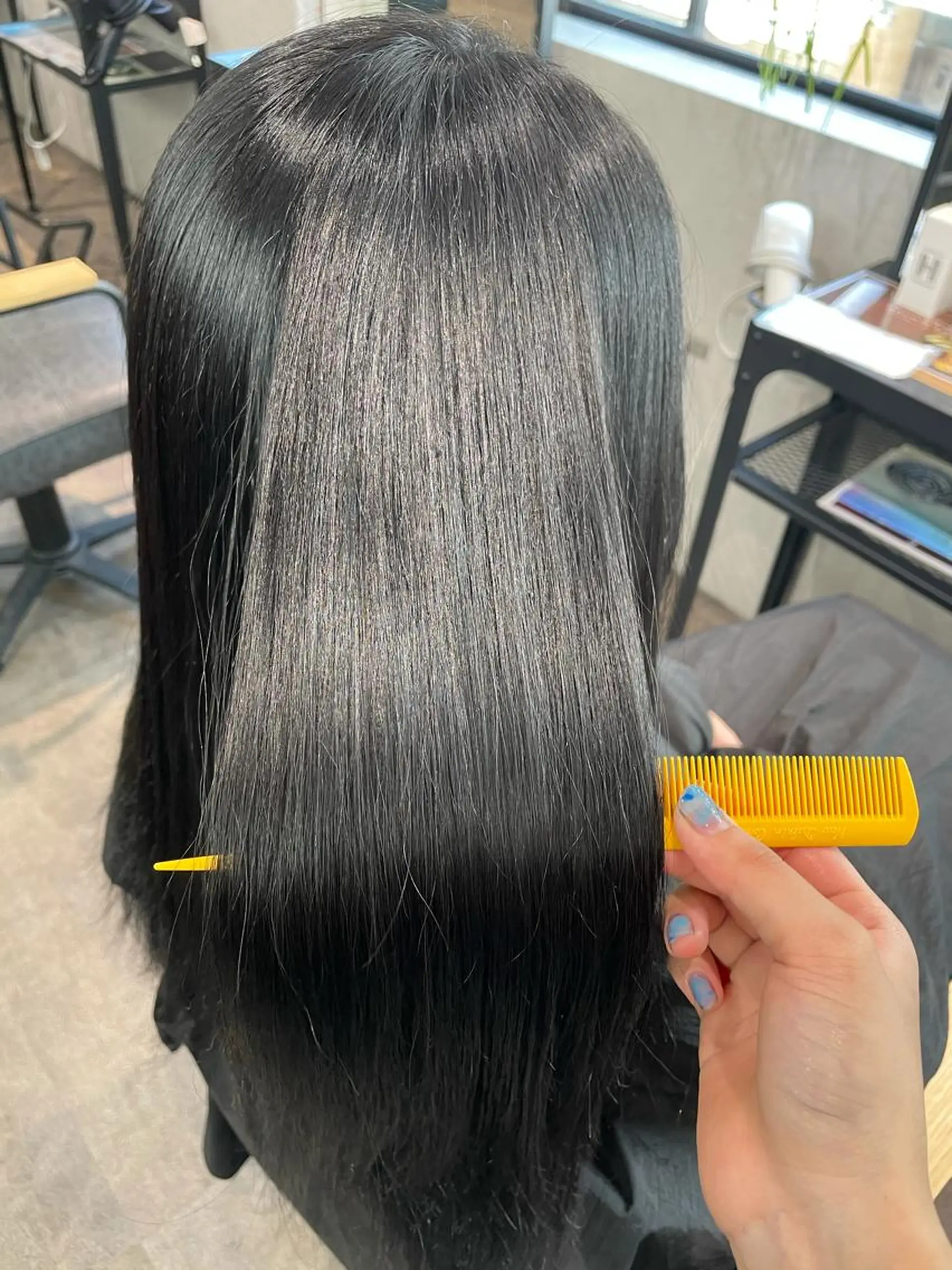 ロング カラー 髪質改善 トリートメント ヘアカラー トリートメント ナチュラル透明感🌱 小山美樹子のヘアスタイル