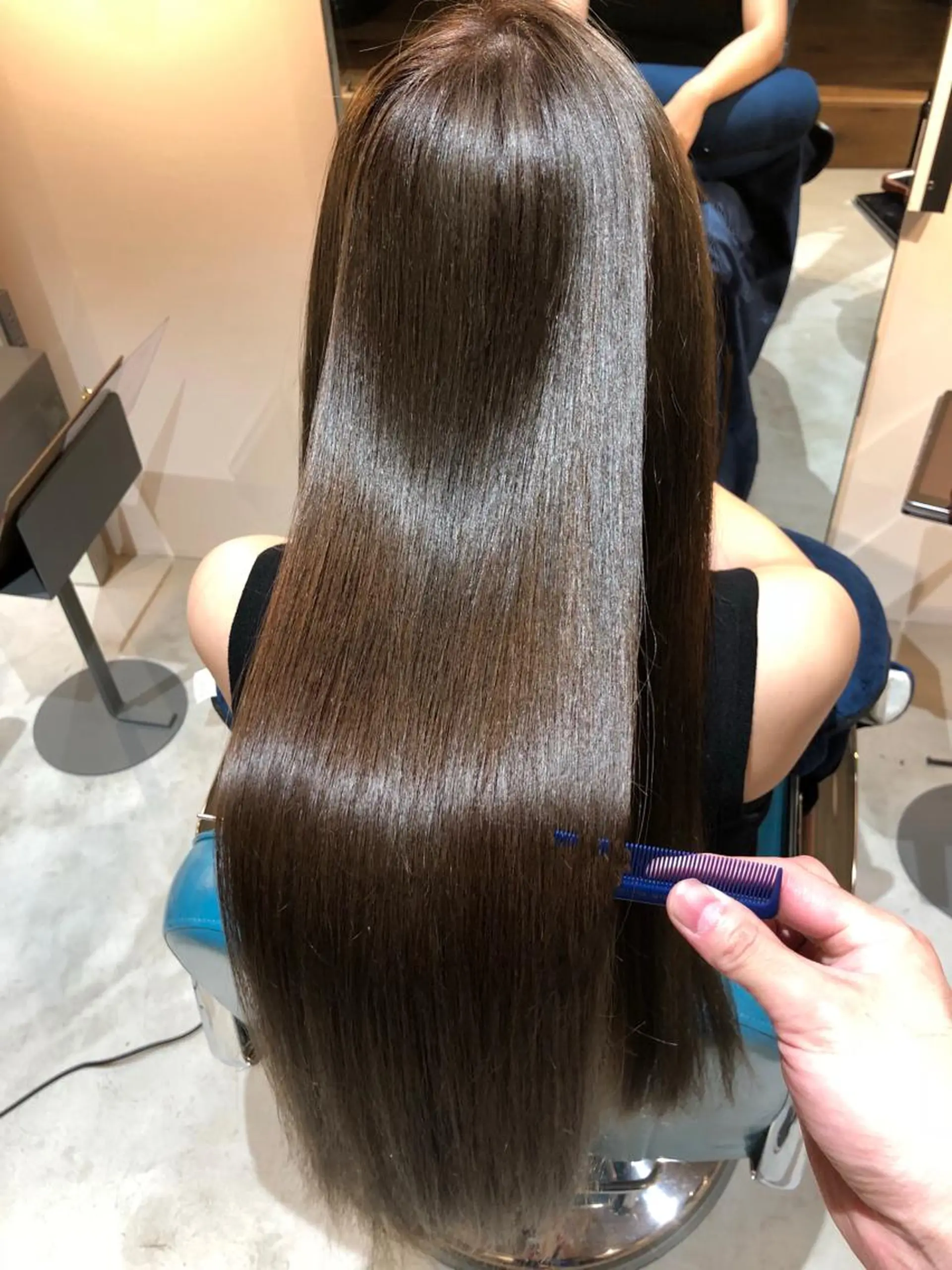 ロング 縮毛矯正 佐藤 宏樹のヘアスタイル