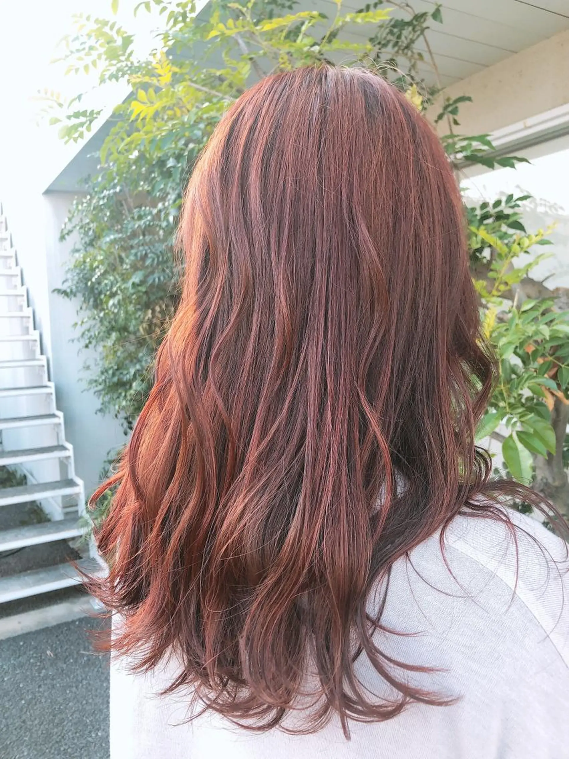 ロング 山住 彩奈のヘアスタイル