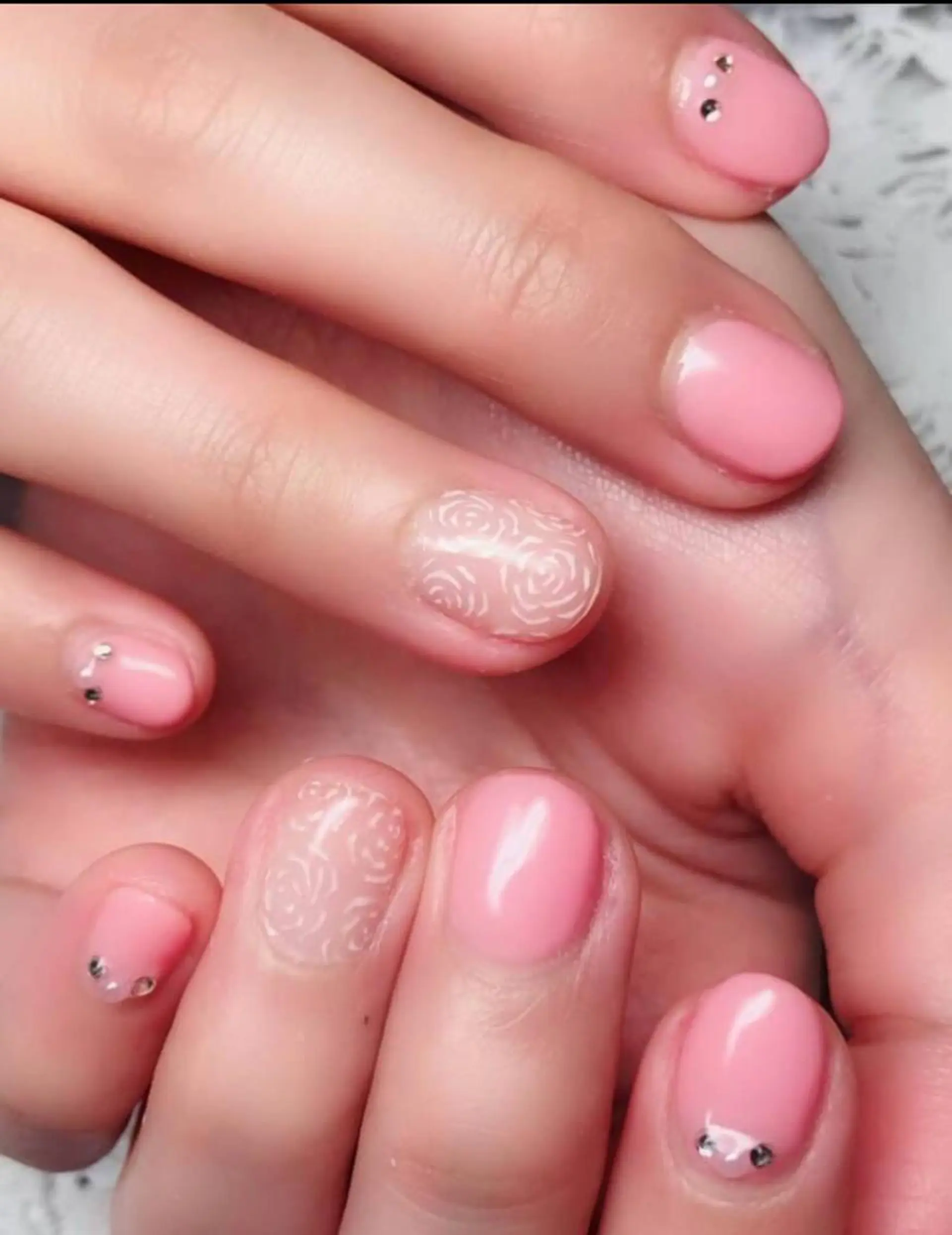 ネイル ハンドネイル ゲン レイカのネイルデザイン