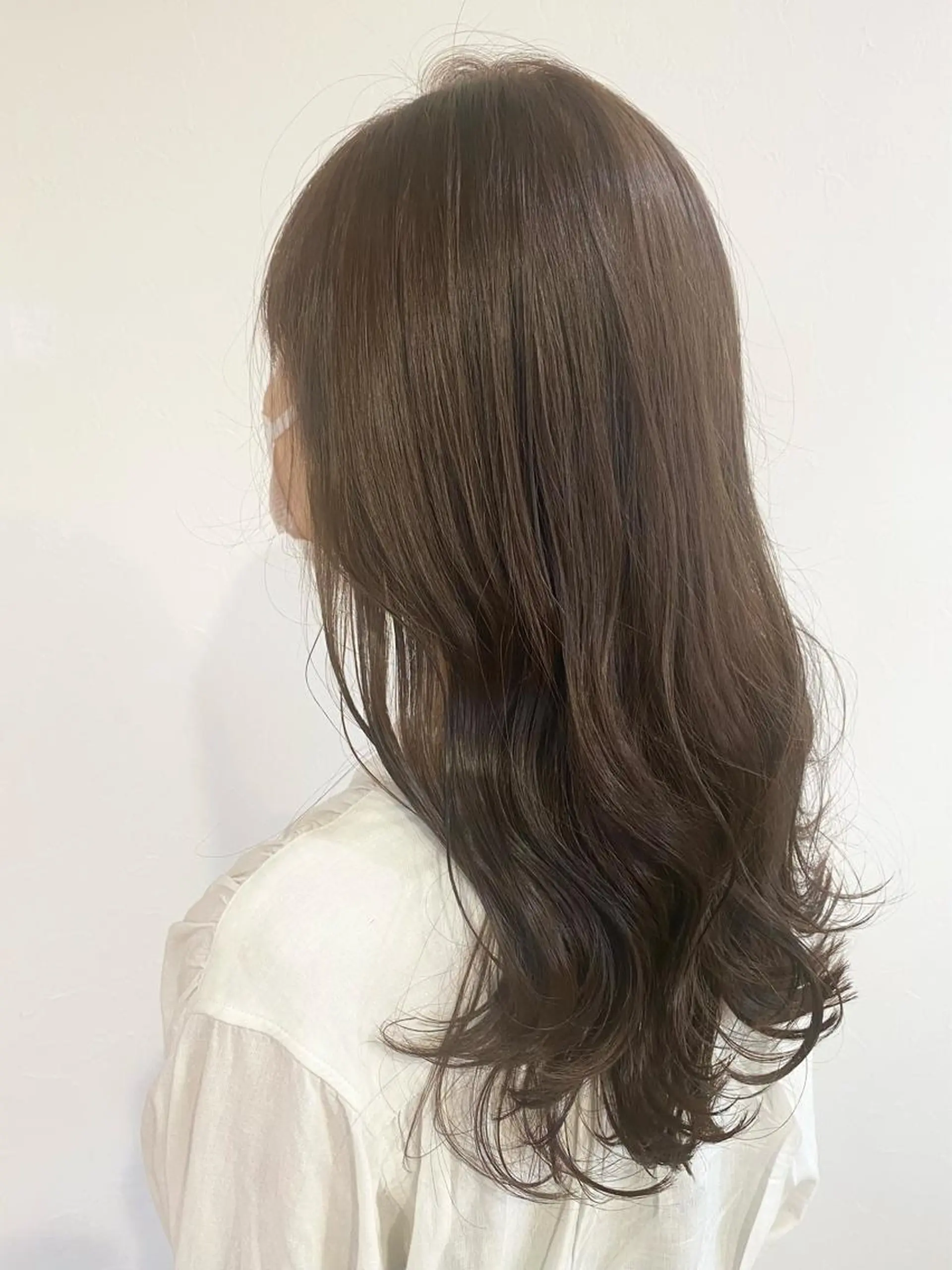 セミロング カラー 青木 梢のヘアスタイル