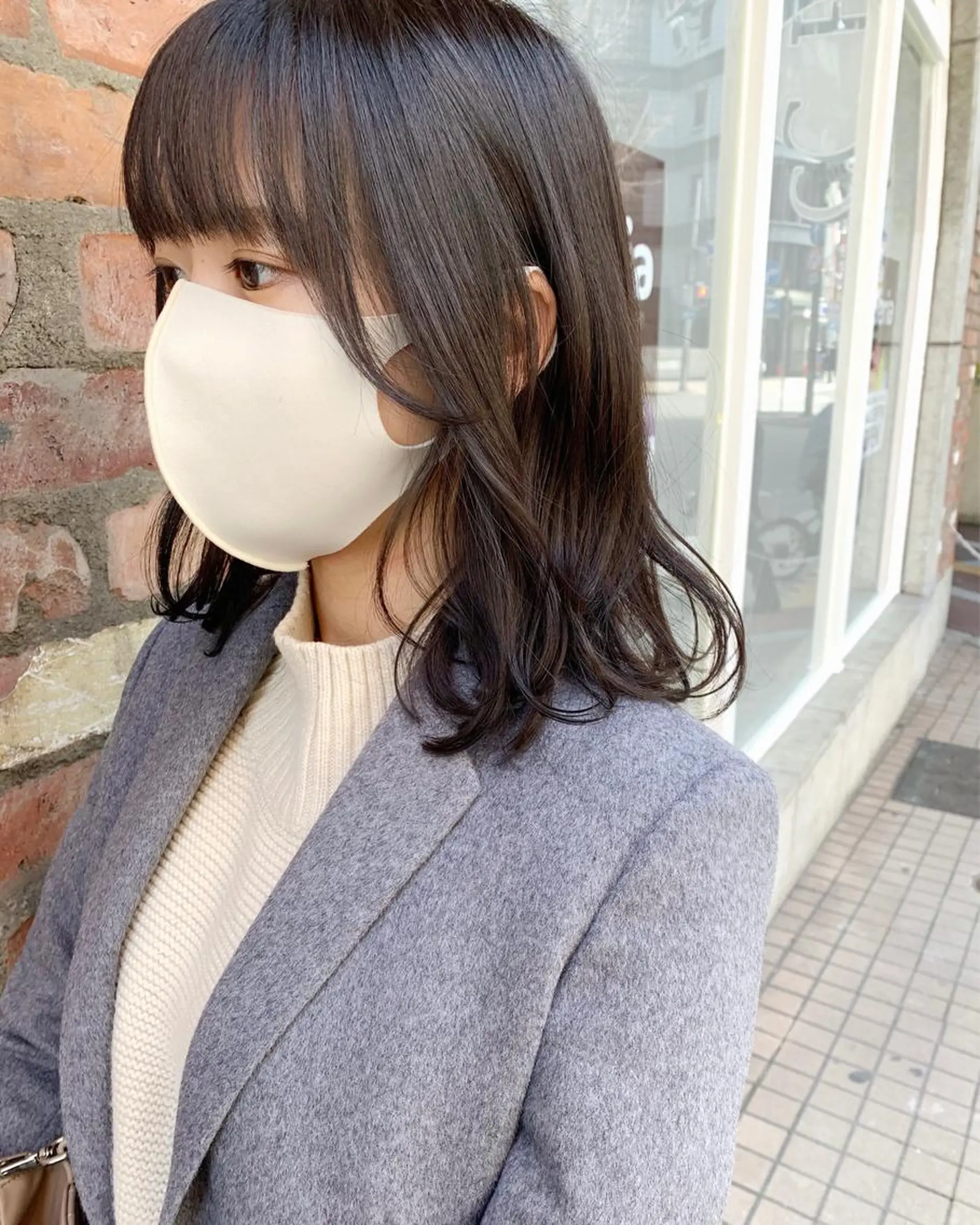 ミディアム カラー 顔周りカット 小顔カット 樫原裕二/レイヤー カット/透明感カラーのヘアスタイル