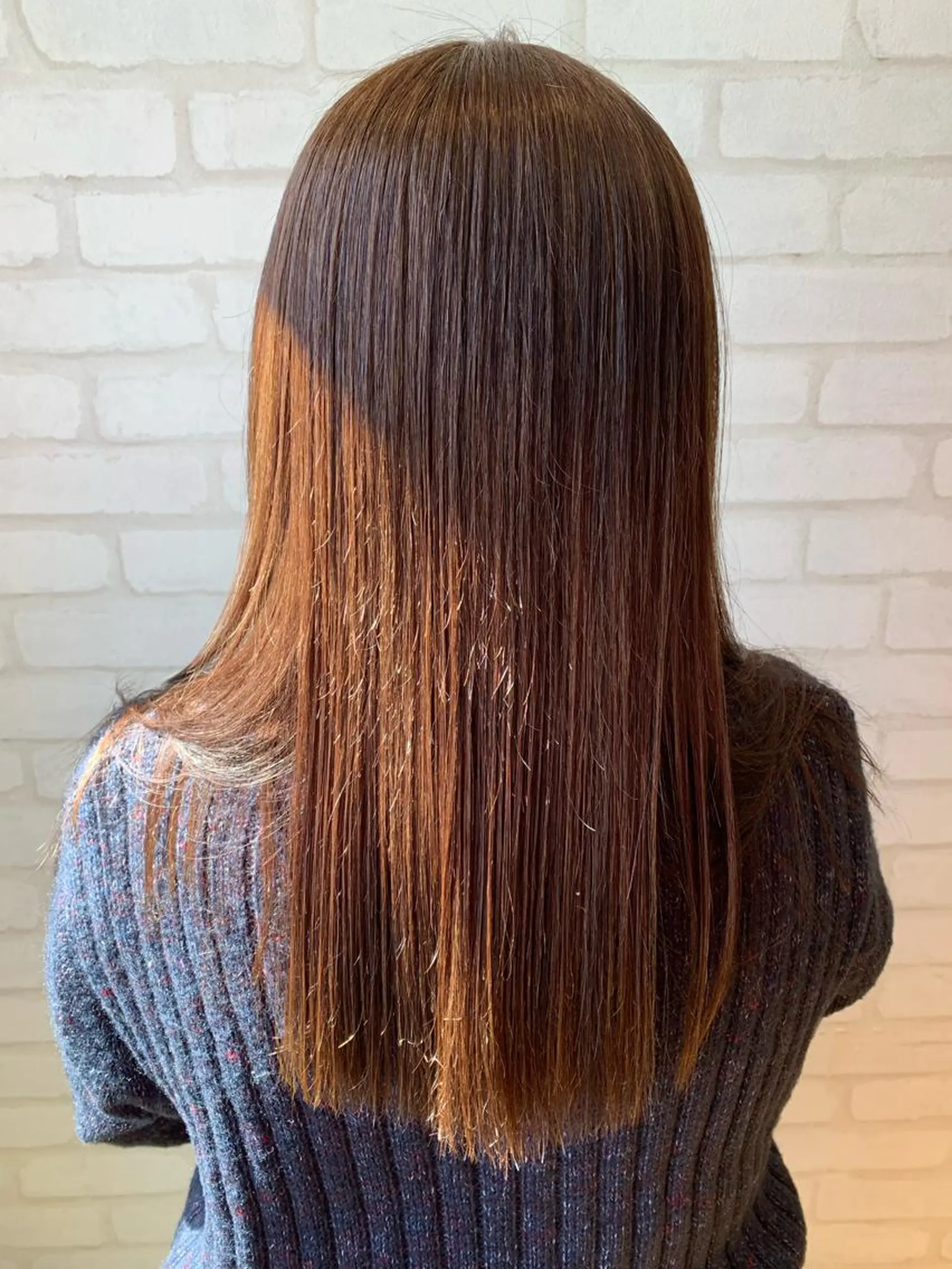 ロング 縮毛矯正 秋葉 万柚子のヘアスタイル