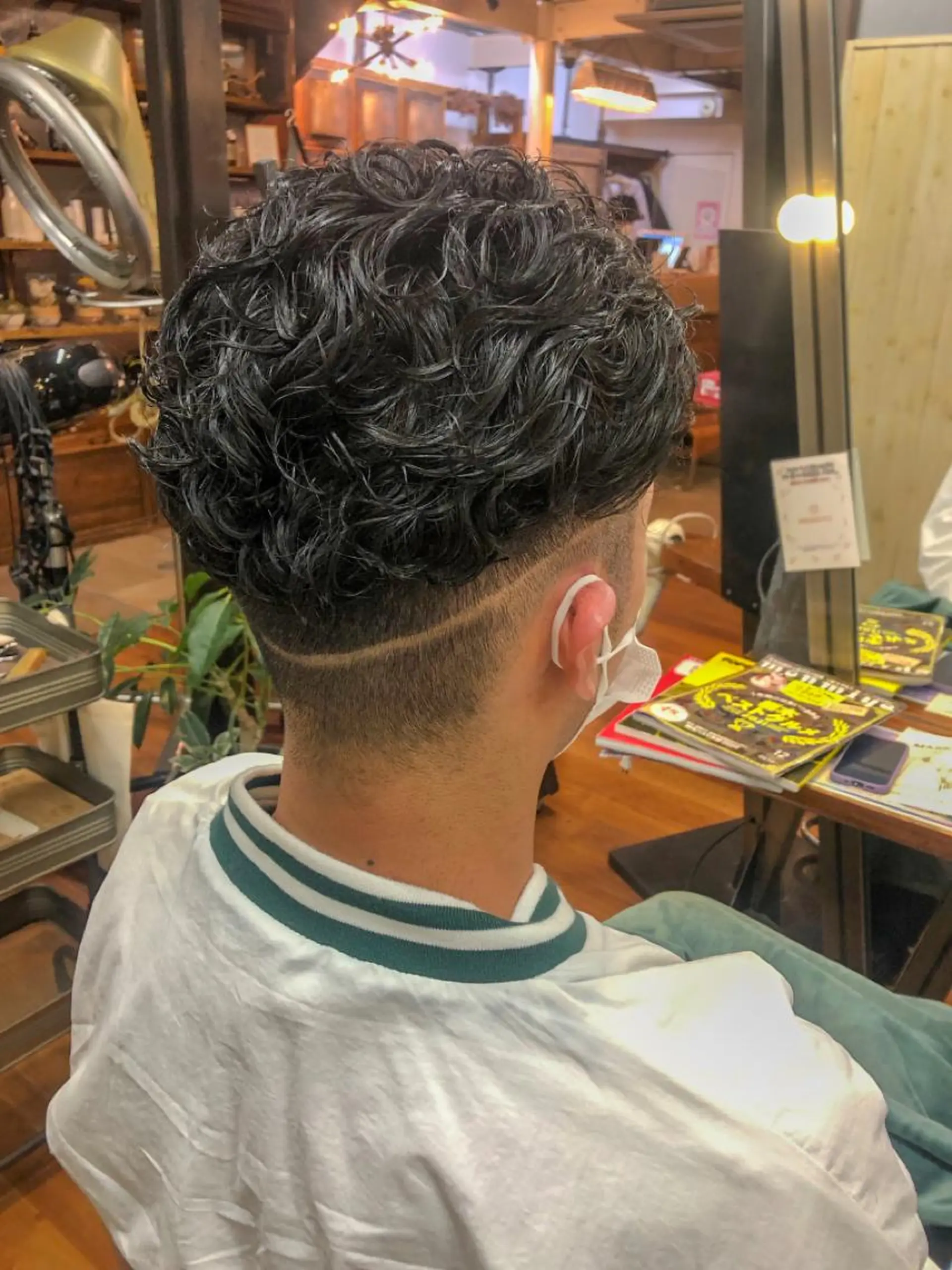 ショート パーマ メンズ メンズパーマ カット パーマ 佐藤 美聡のヘアスタイル
